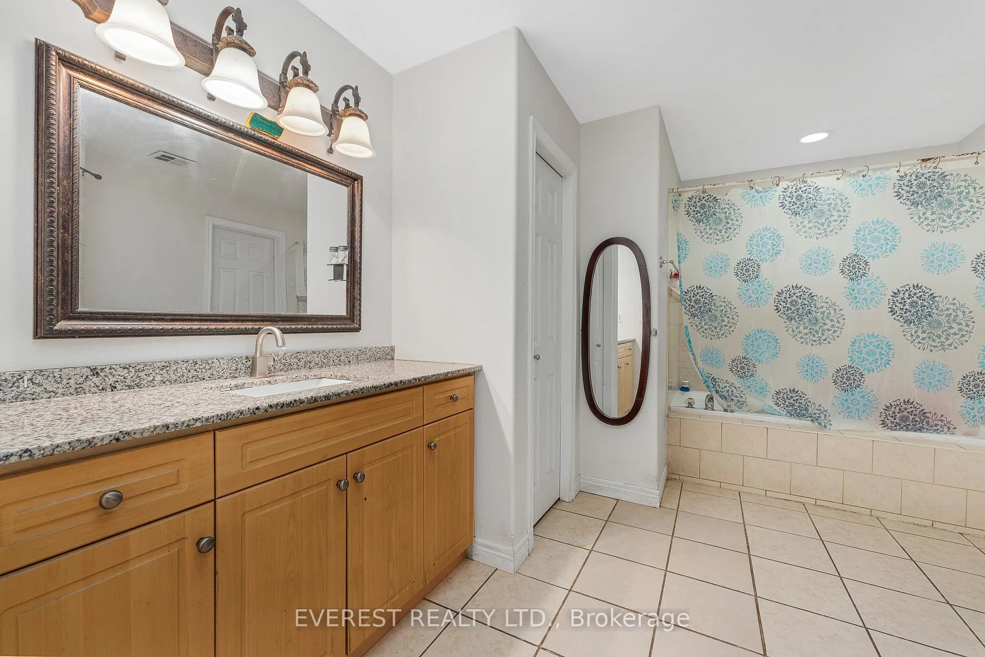 Photo 21 of 143 Amy Croft Drive, Lakeshore — HOMEH