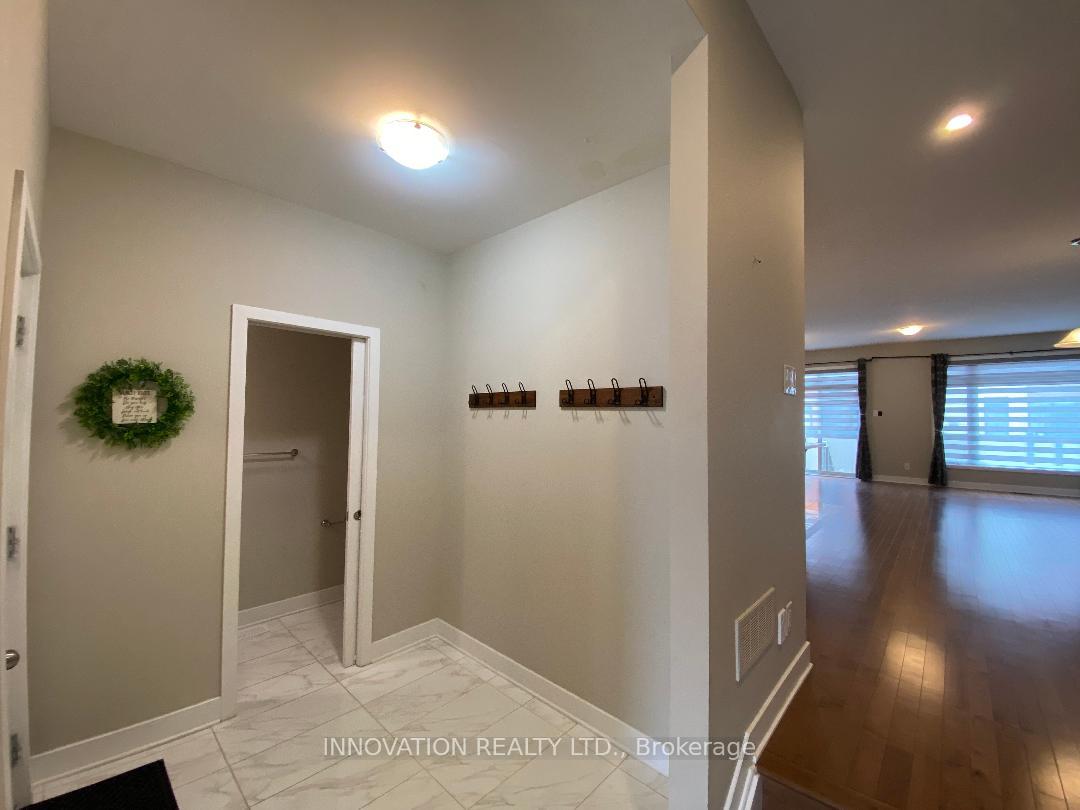 Photo 5 of 448 Trident Mews, Ottawa, Leitrim — HOMEH
