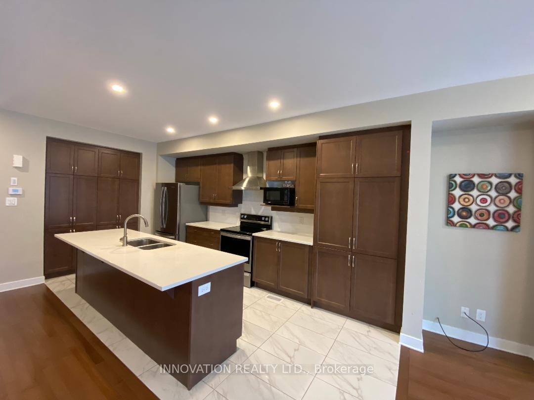 Photo 12 of 448 Trident Mews, Ottawa, Leitrim — HOMEH