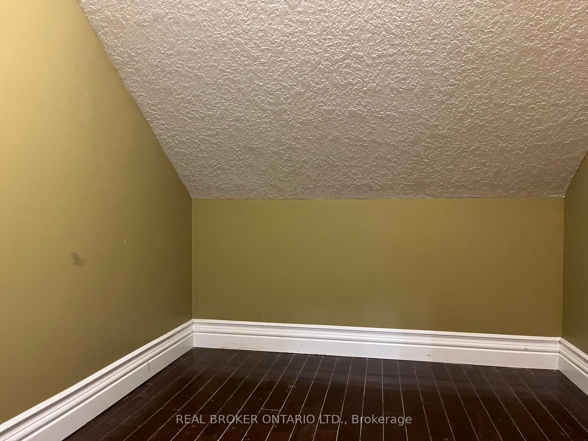 Photo 11 of Unit Loft, 35 Peel Street, Mapleton, Rural Mapleton — HOMEH