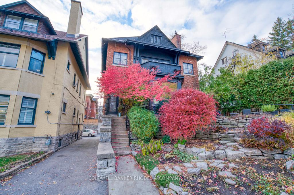 Photo 1 of Unit #1 on 2nd floor, 8 1/2 Range Road, Ottawa, Sandy Hill — HOMEH