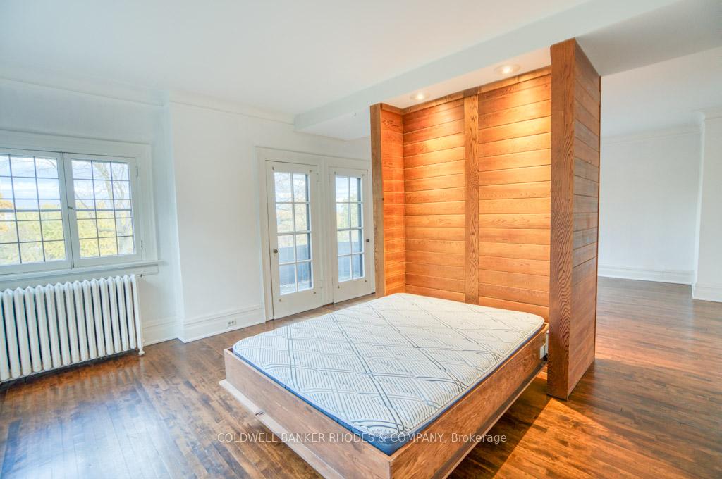 Photo 12 of Unit #1 on 2nd floor, 8 1/2 Range Road, Ottawa, Sandy Hill — HOMEH