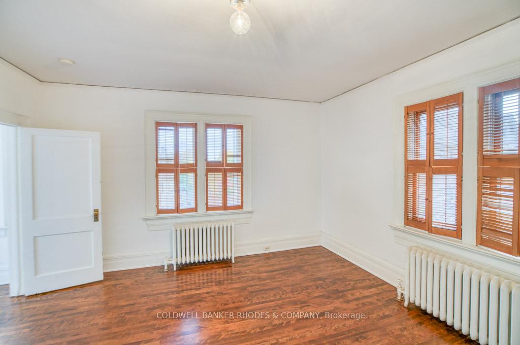 Photo 27 of Unit #1 on 2nd floor, 8 1/2 Range Road, Ottawa, Sandy Hill — HOMEH