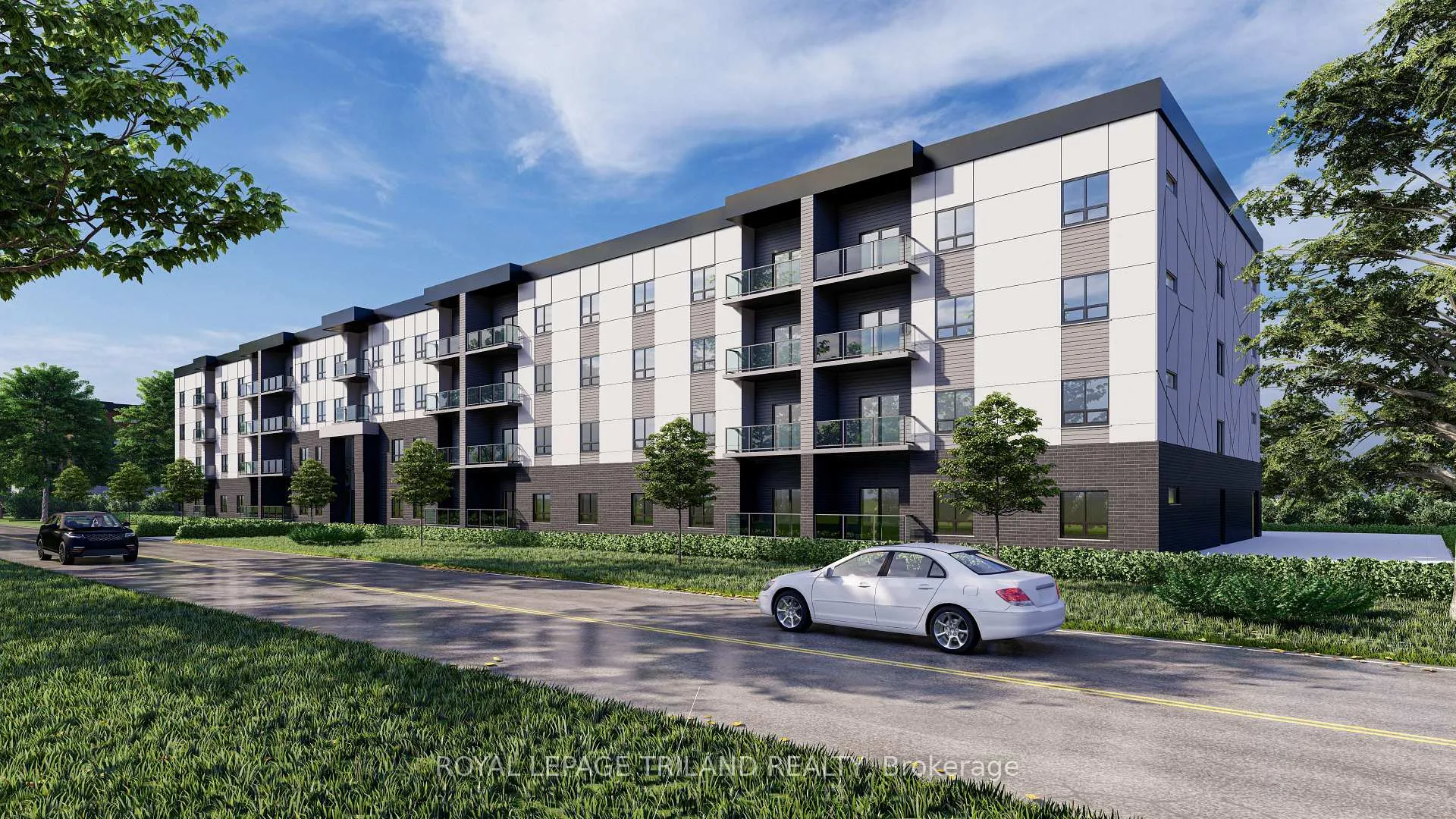 Front of Unit 206, 33318 Richmond Street