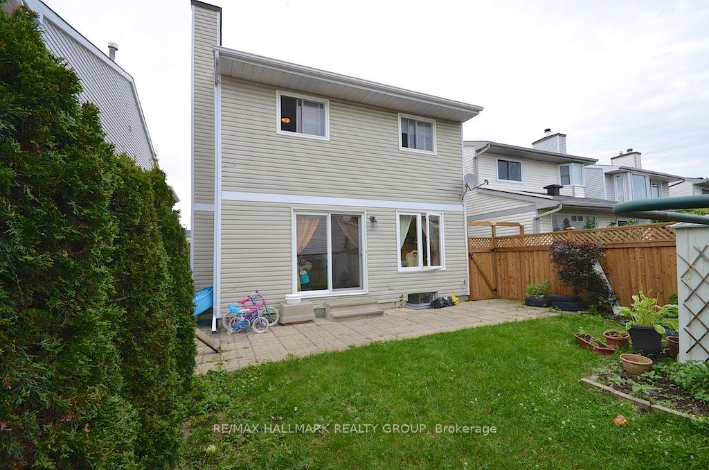 Photo 30 of 42 Saddle Crescent, Ottawa, Hunt Club Park — HOMEH