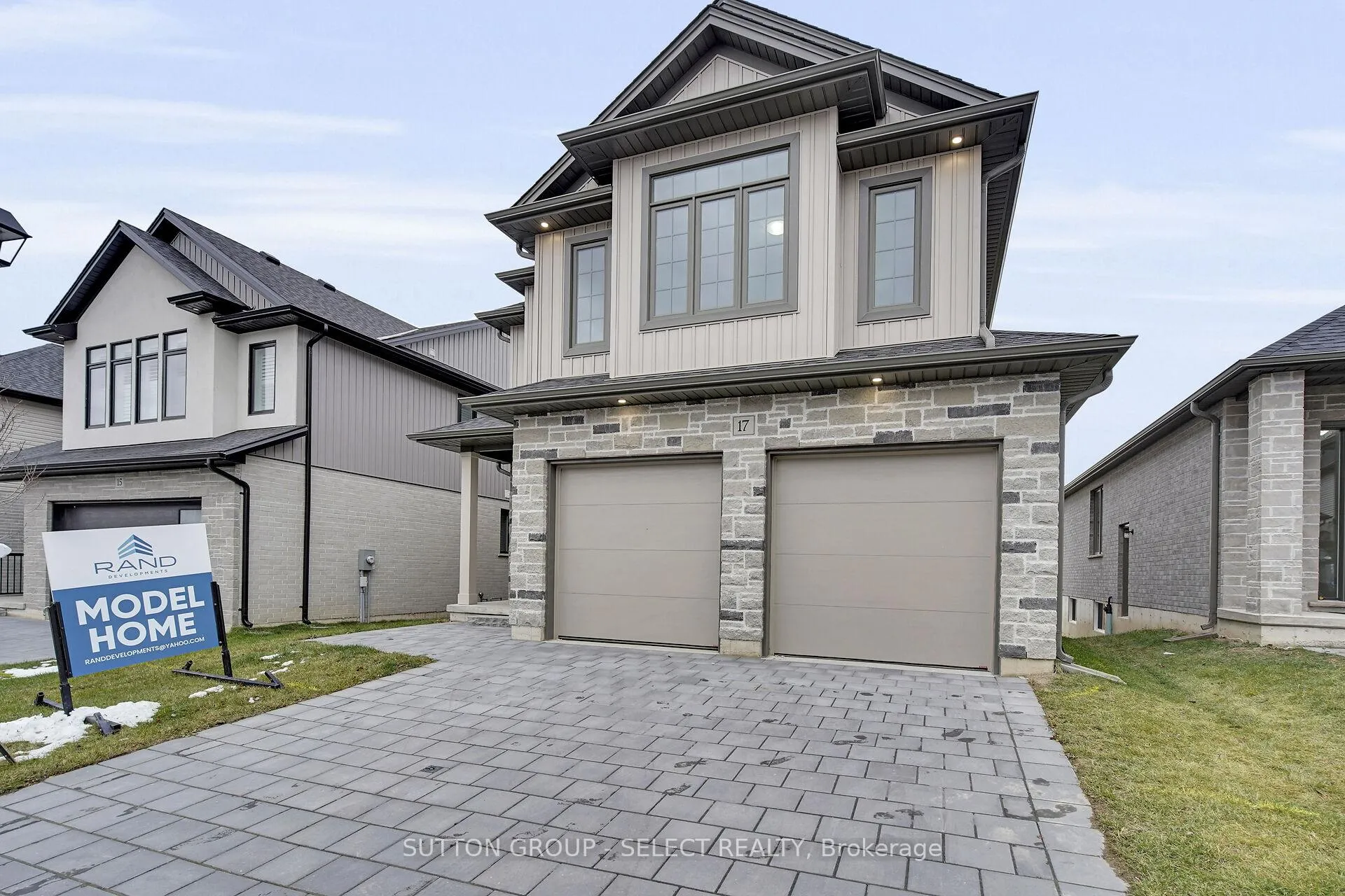 Photo 3 of Unit 17, 7966 Fallon Drive, Lucan Biddulph, Granton — HOMEH