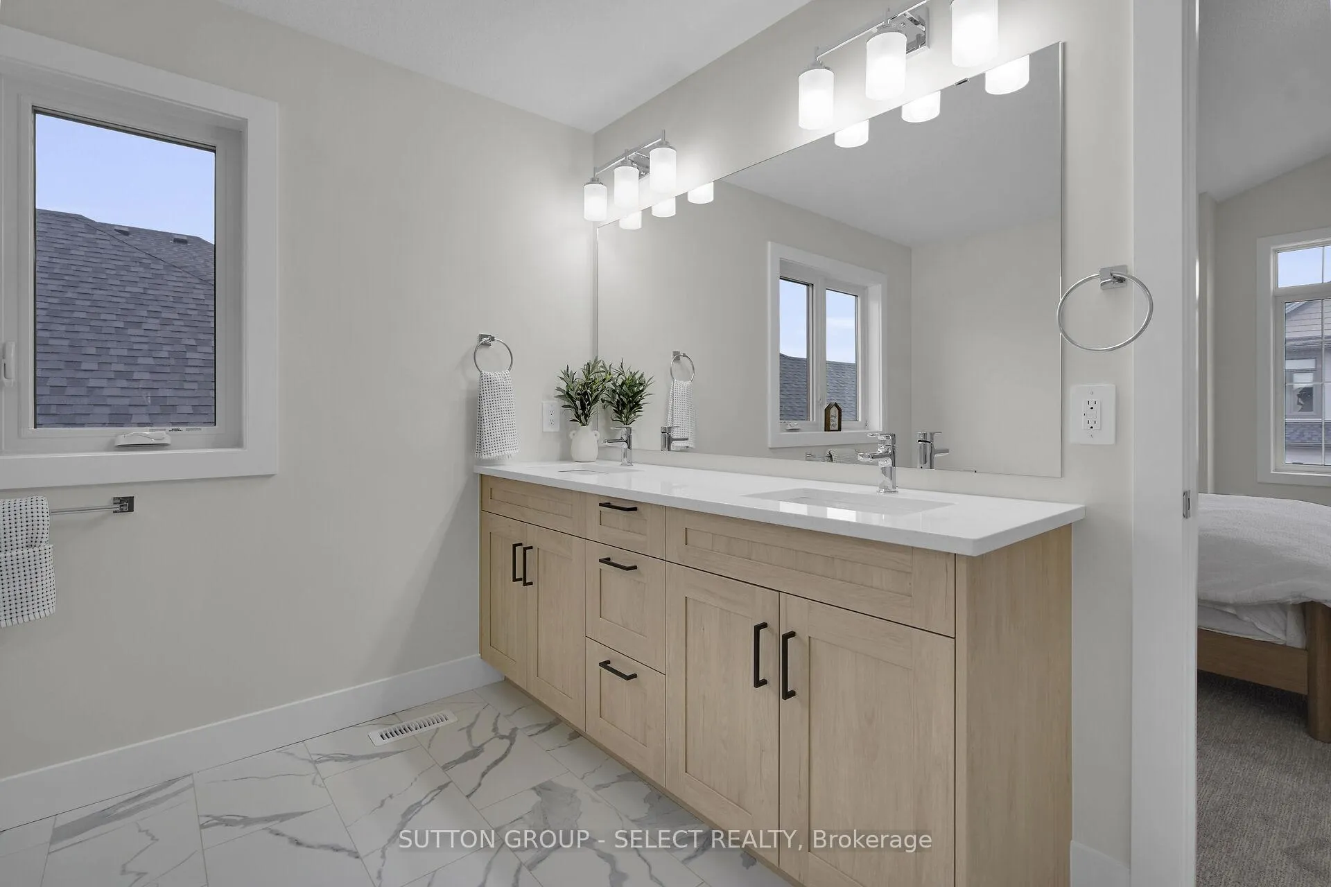 Photo 25 of Unit 17, 7966 Fallon Drive, Lucan Biddulph, Granton — HOMEH