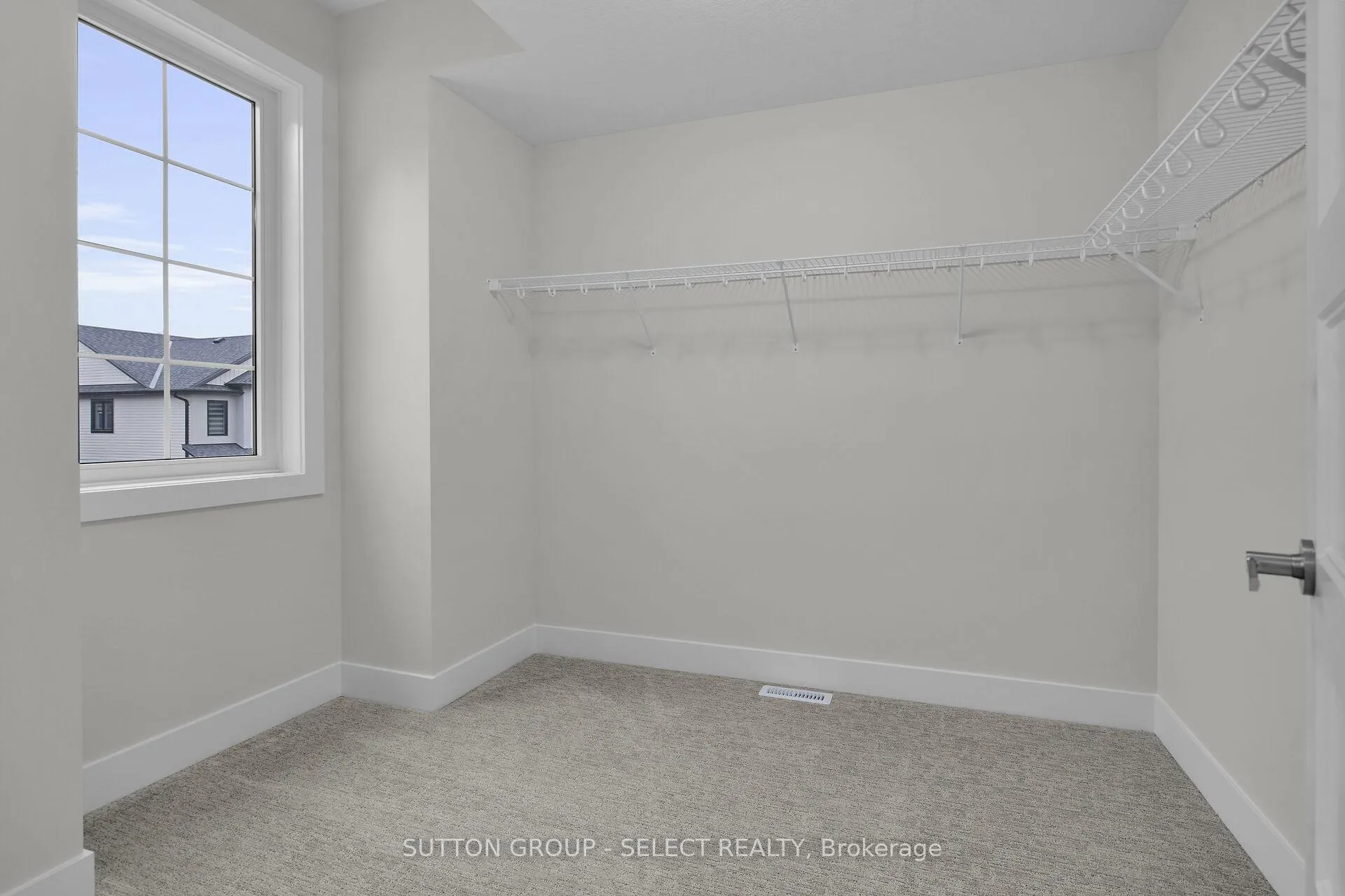 Photo 26 of Unit 17, 7966 Fallon Drive, Lucan Biddulph, Granton — HOMEH