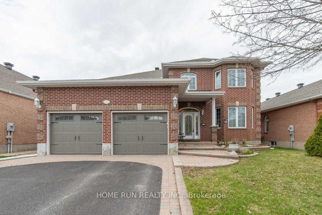 Photo 2 of 2377 Kendron Lane, Ottawa, Windsor Park Village — HOMEH