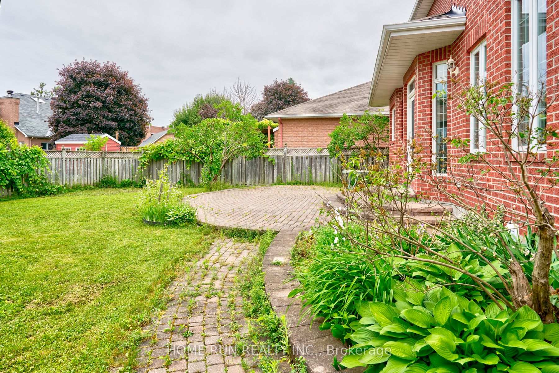 Photo 49 of 2377 Kendron Lane, Ottawa, Windsor Park Village — HOMEH