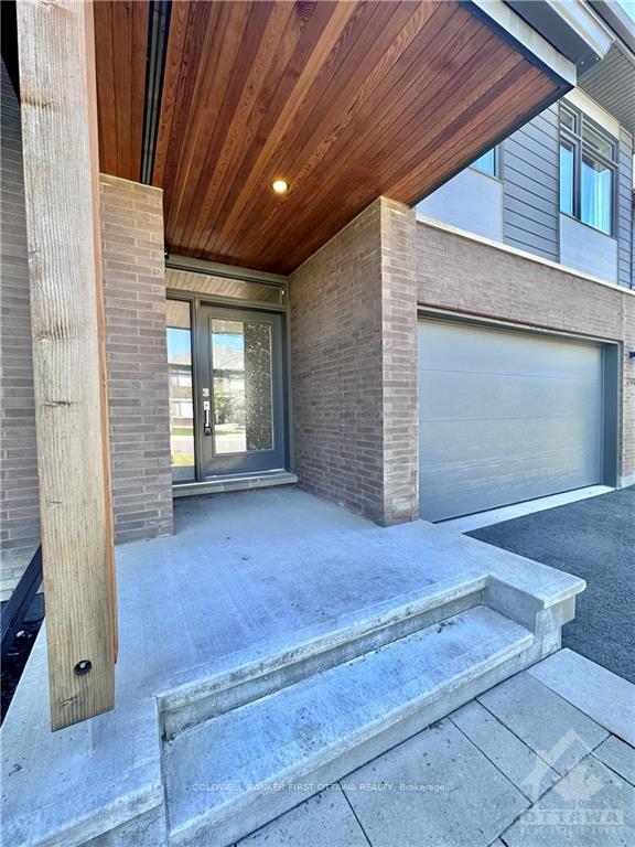 Photo 2 of 298 Longworth Avenue, Ottawa, Leitrim — HOMEH