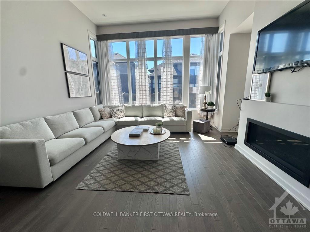 Photo 5 of 298 Longworth Avenue, Ottawa, Leitrim — HOMEH
