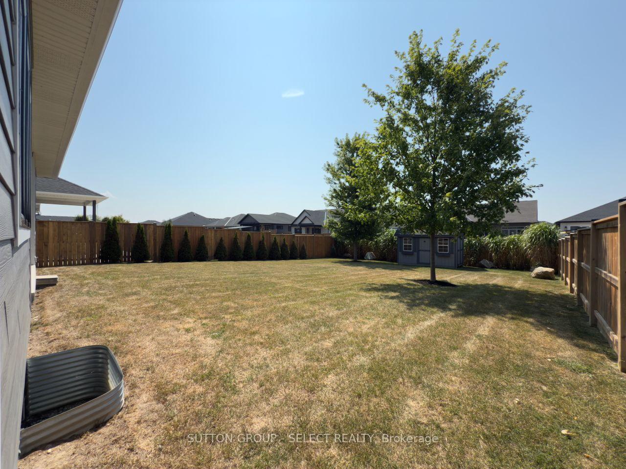 Photo 9 of 58 Deerfield Road, Lambton Shores, Grand Bend — HOMEH