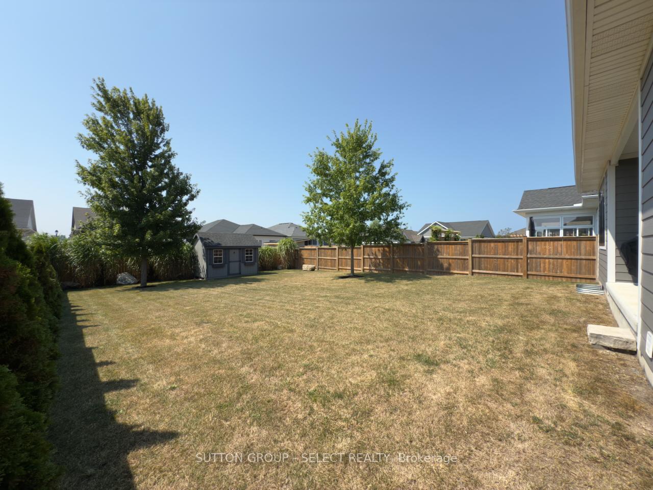 Photo 10 of 58 Deerfield Road, Lambton Shores, Grand Bend — HOMEH