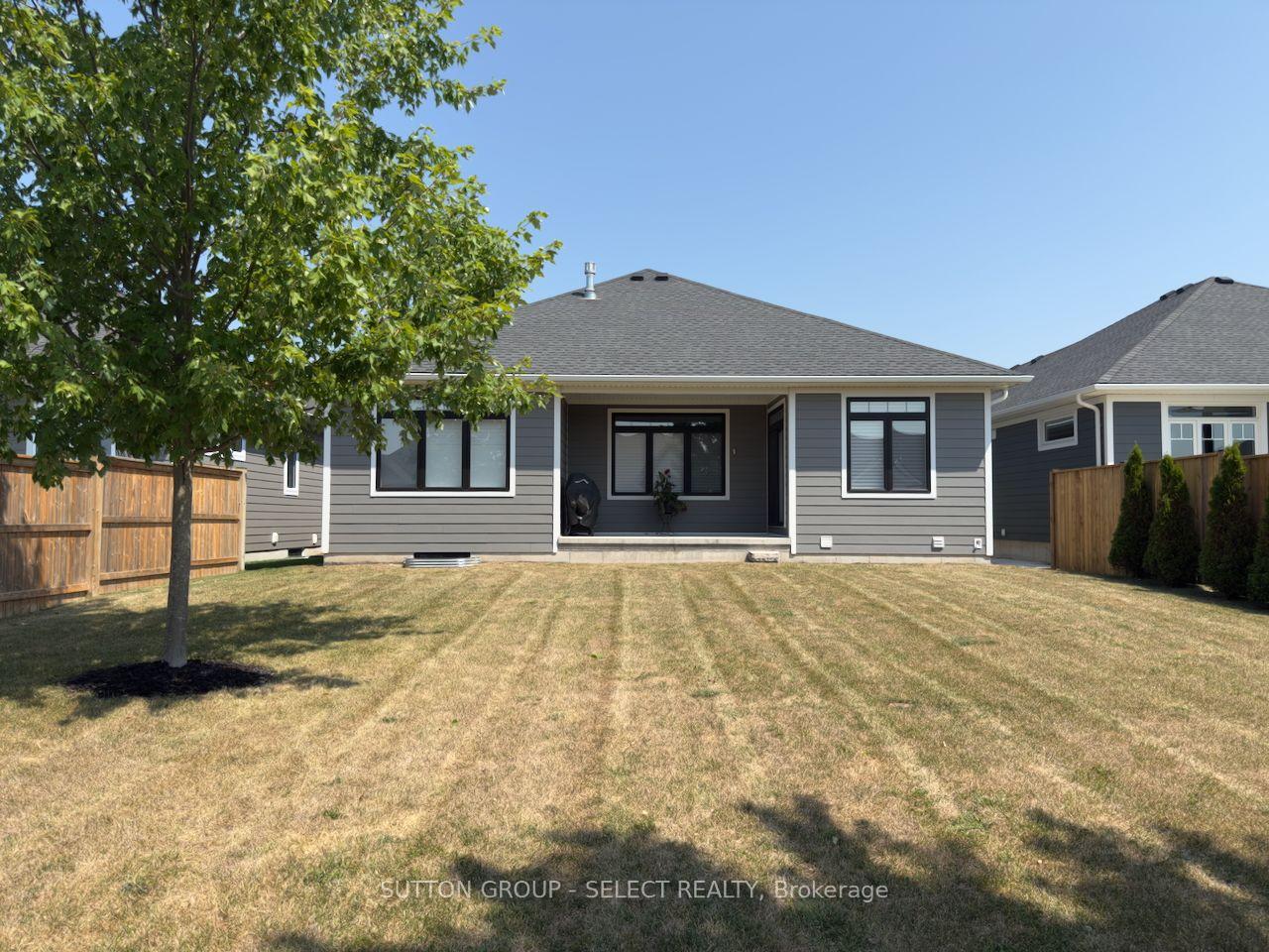 Photo 11 of 58 Deerfield Road, Lambton Shores, Grand Bend — HOMEH