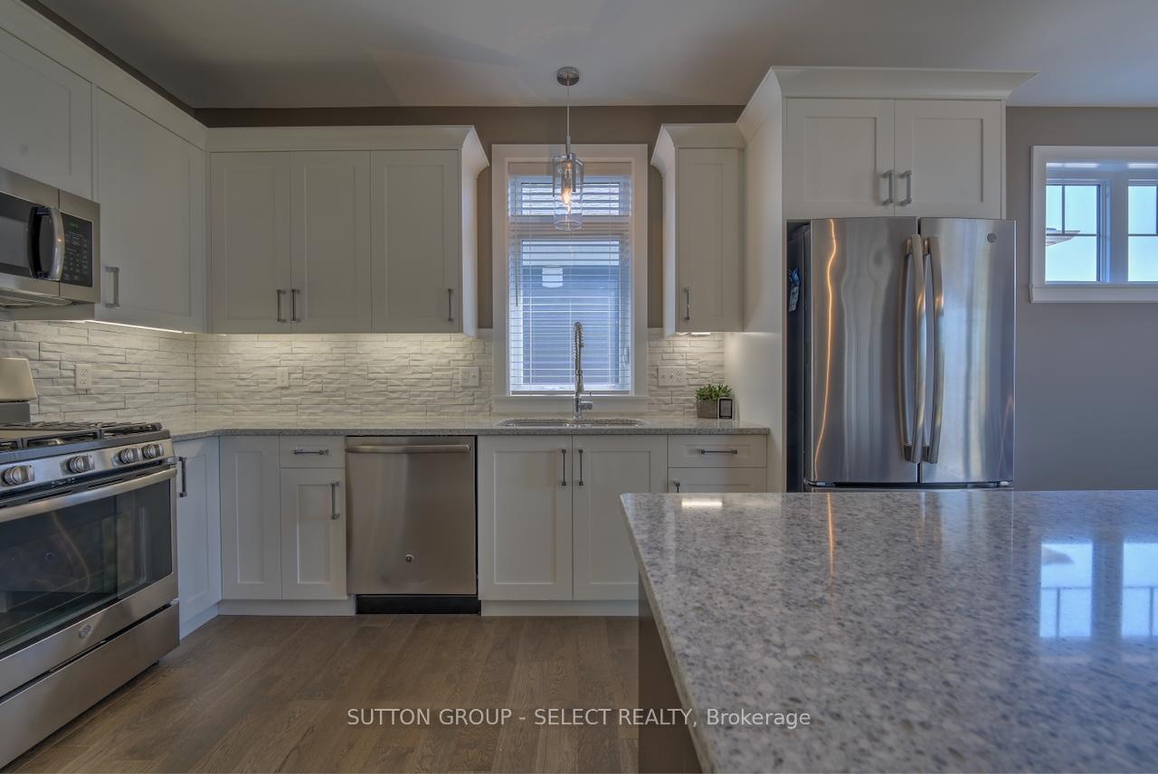 Photo 27 of 58 Deerfield Road, Lambton Shores, Grand Bend — HOMEH