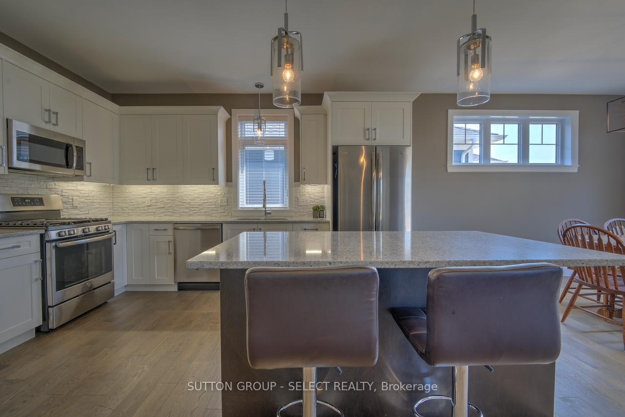 Photo 30 of 58 Deerfield Road, Lambton Shores, Grand Bend — HOMEH