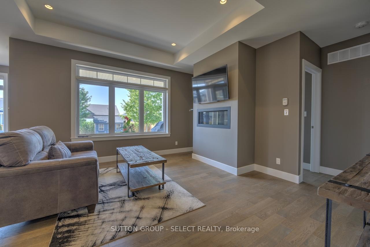 Photo 31 of 58 Deerfield Road, Lambton Shores, Grand Bend — HOMEH