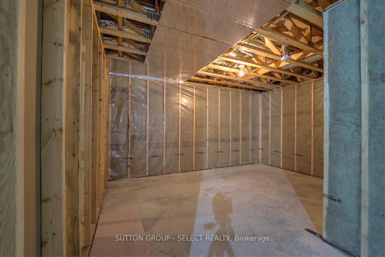 Photo 40 of 58 Deerfield Road, Lambton Shores, Grand Bend — HOMEH