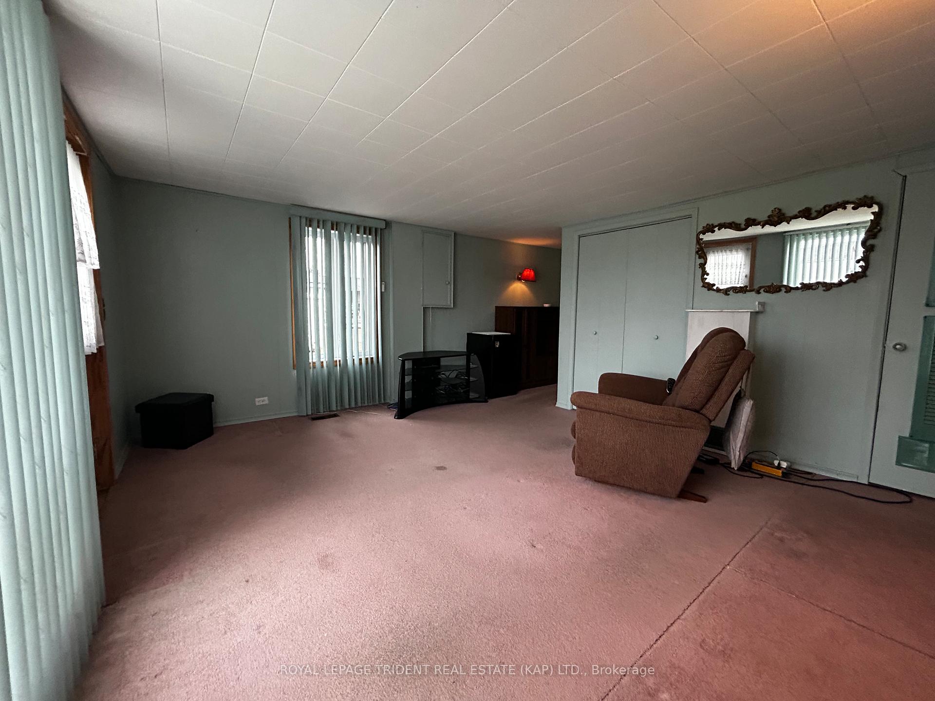 Photo 10 of 93 Leonard Avenue, Kapuskasing — HOMEH