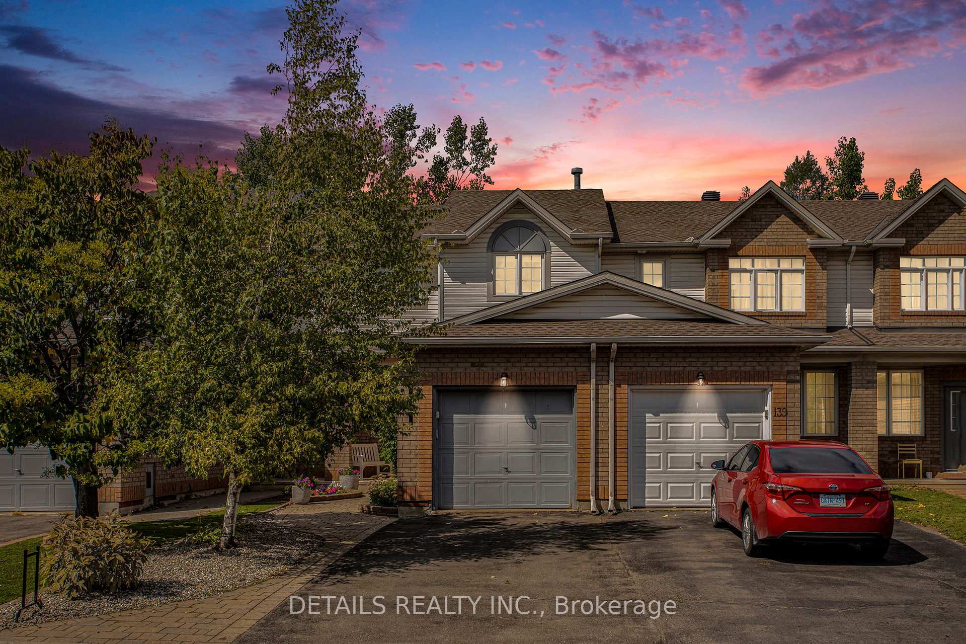 Photo 1 of 141 Duntroon Circle, Ottawa, Hunt Club Park/Greenboro — HOMEH