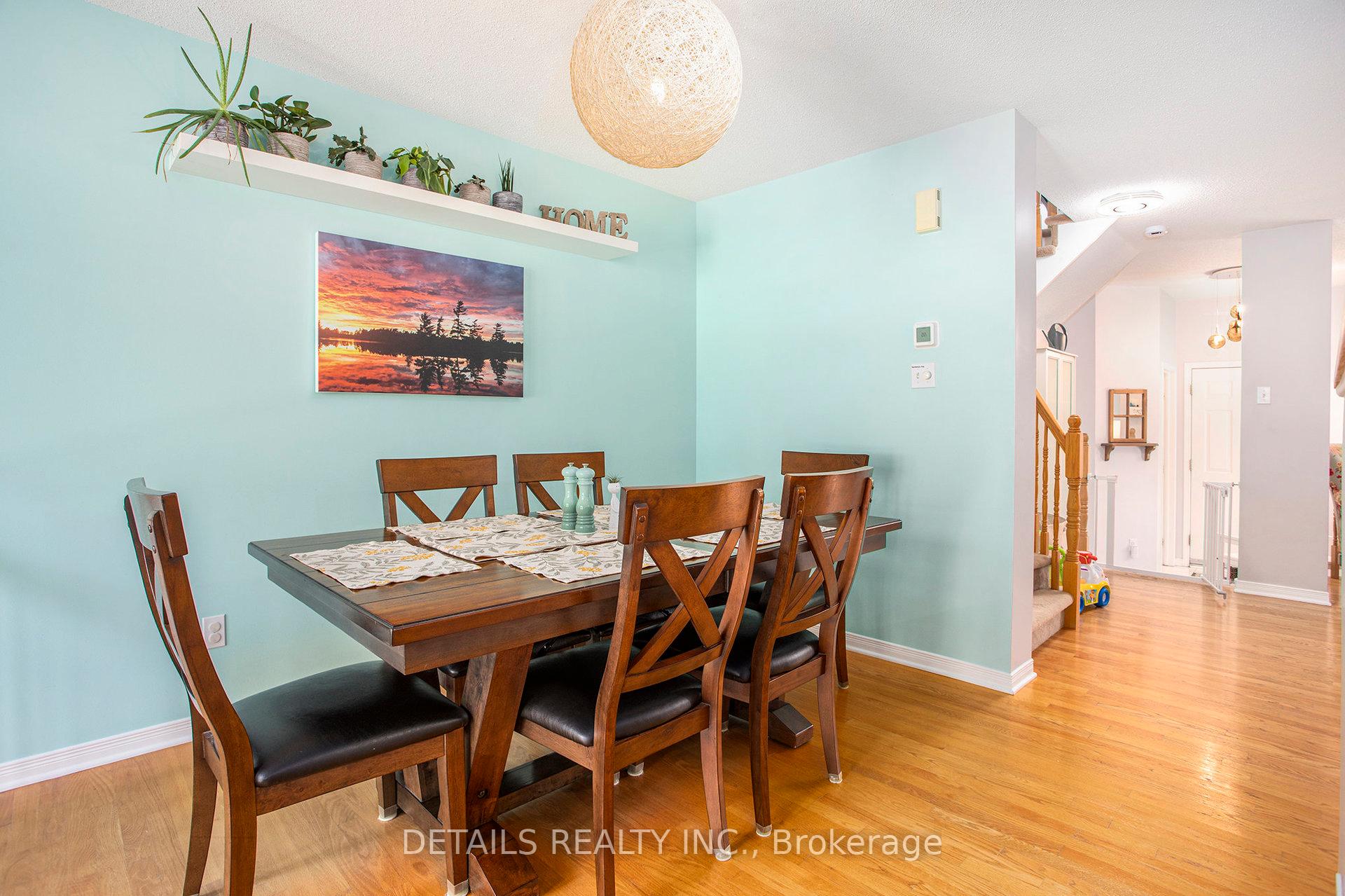 Photo 9 of 141 Duntroon Circle, Ottawa, Hunt Club Park/Greenboro — HOMEH