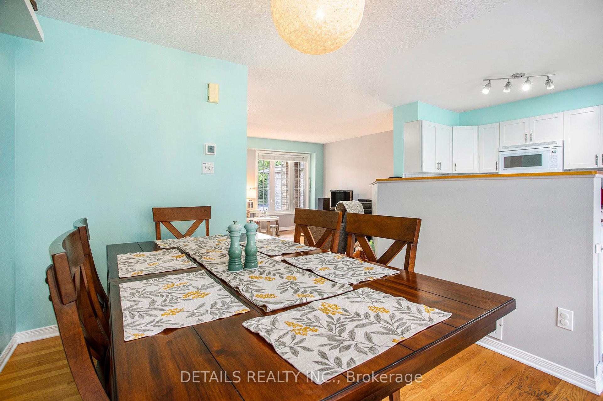 Photo 10 of 141 Duntroon Circle, Ottawa, Hunt Club Park/Greenboro — HOMEH