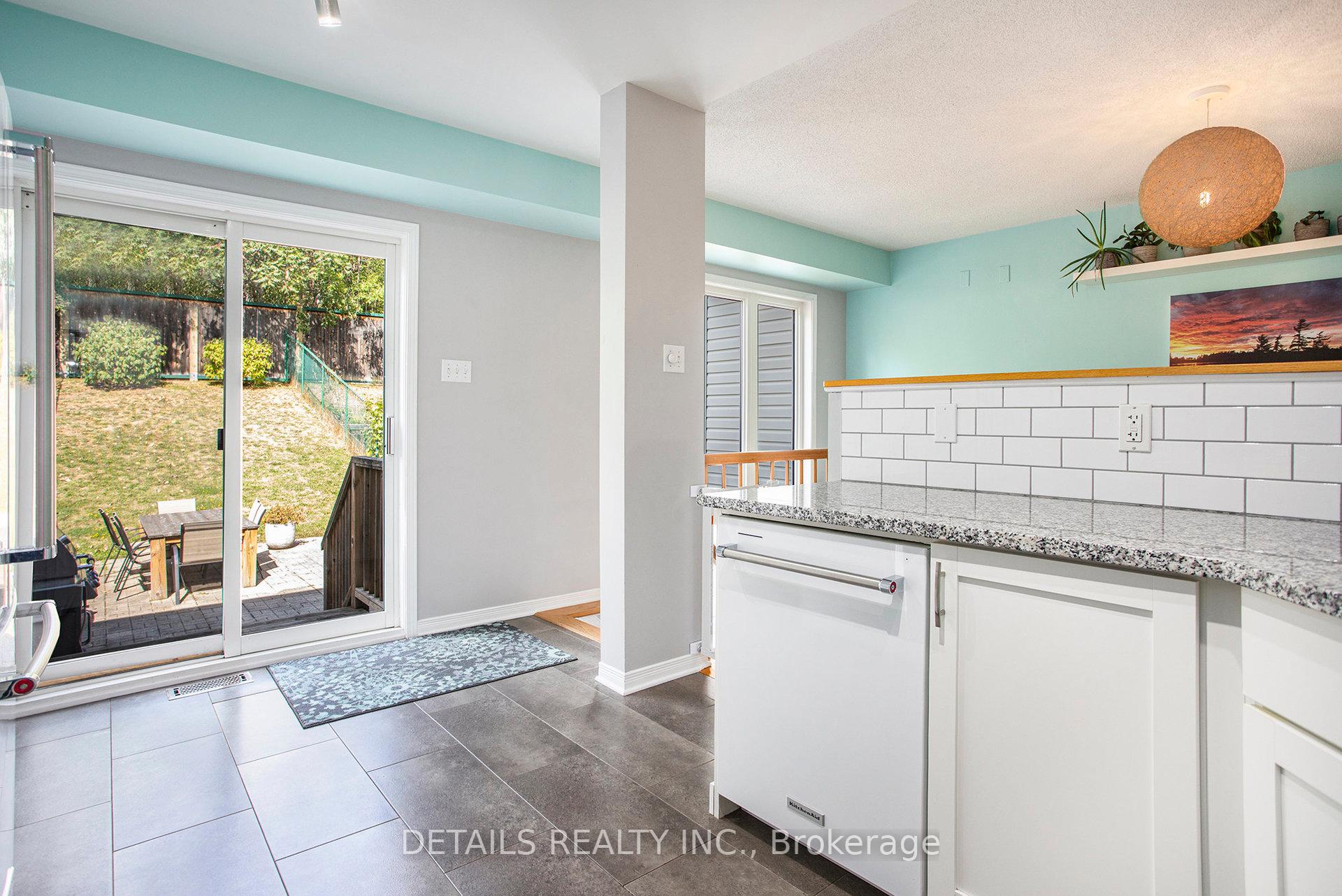 Photo 14 of 141 Duntroon Circle, Ottawa, Hunt Club Park/Greenboro — HOMEH
