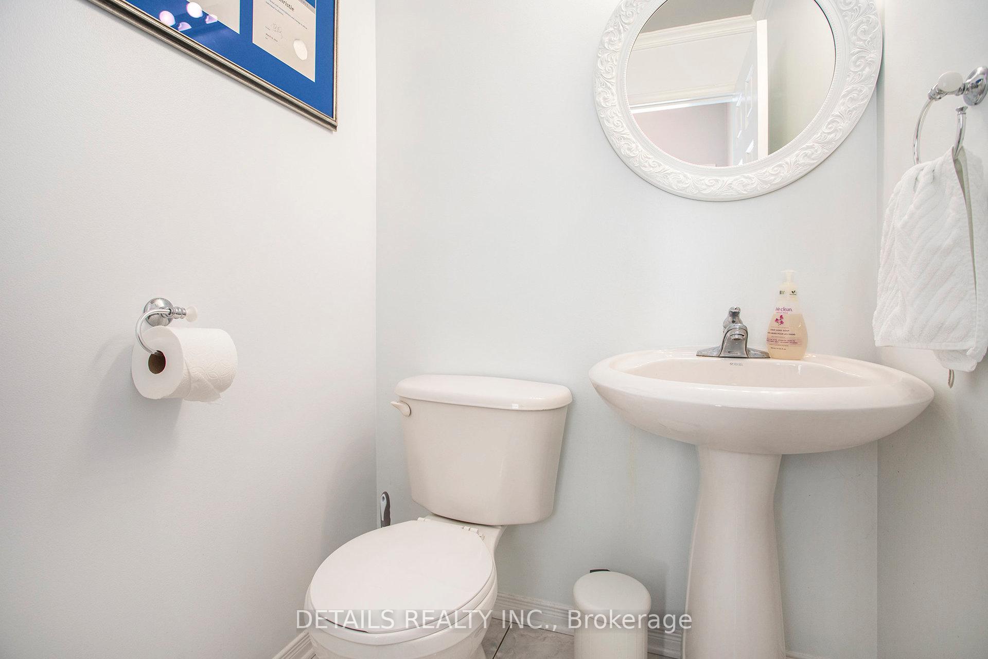 Photo 16 of 141 Duntroon Circle, Ottawa, Hunt Club Park/Greenboro — HOMEH