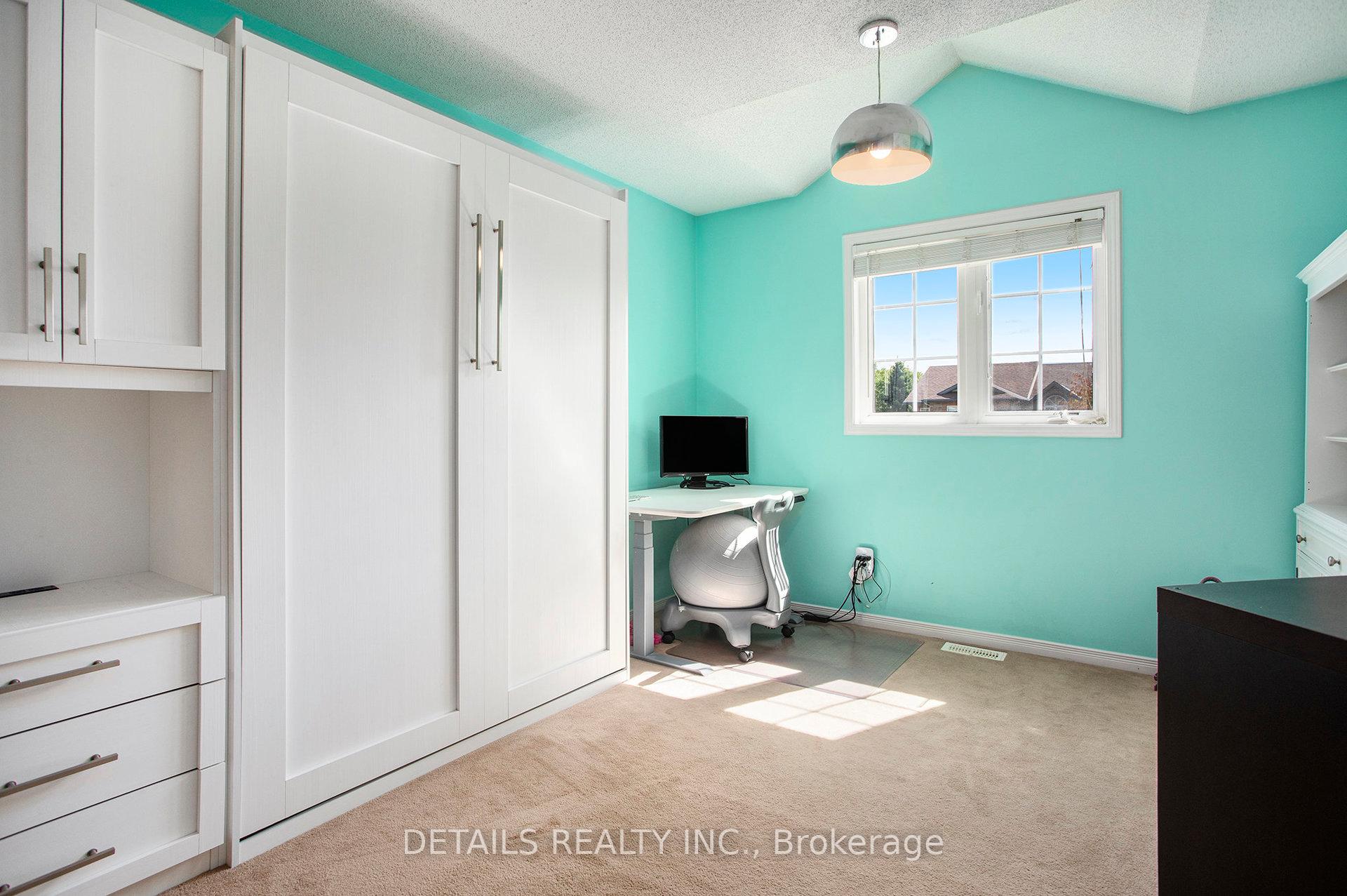 Photo 17 of 141 Duntroon Circle, Ottawa, Hunt Club Park/Greenboro — HOMEH