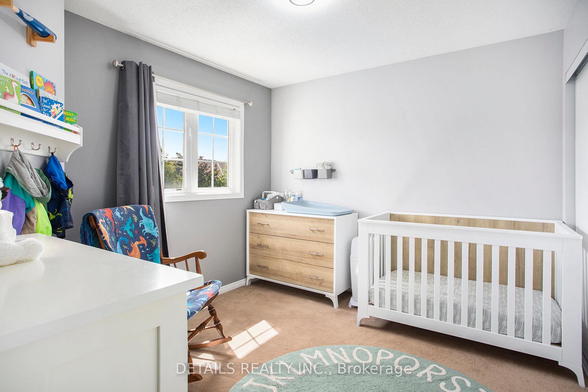 Photo 18 of 141 Duntroon Circle, Ottawa, Hunt Club Park/Greenboro — HOMEH
