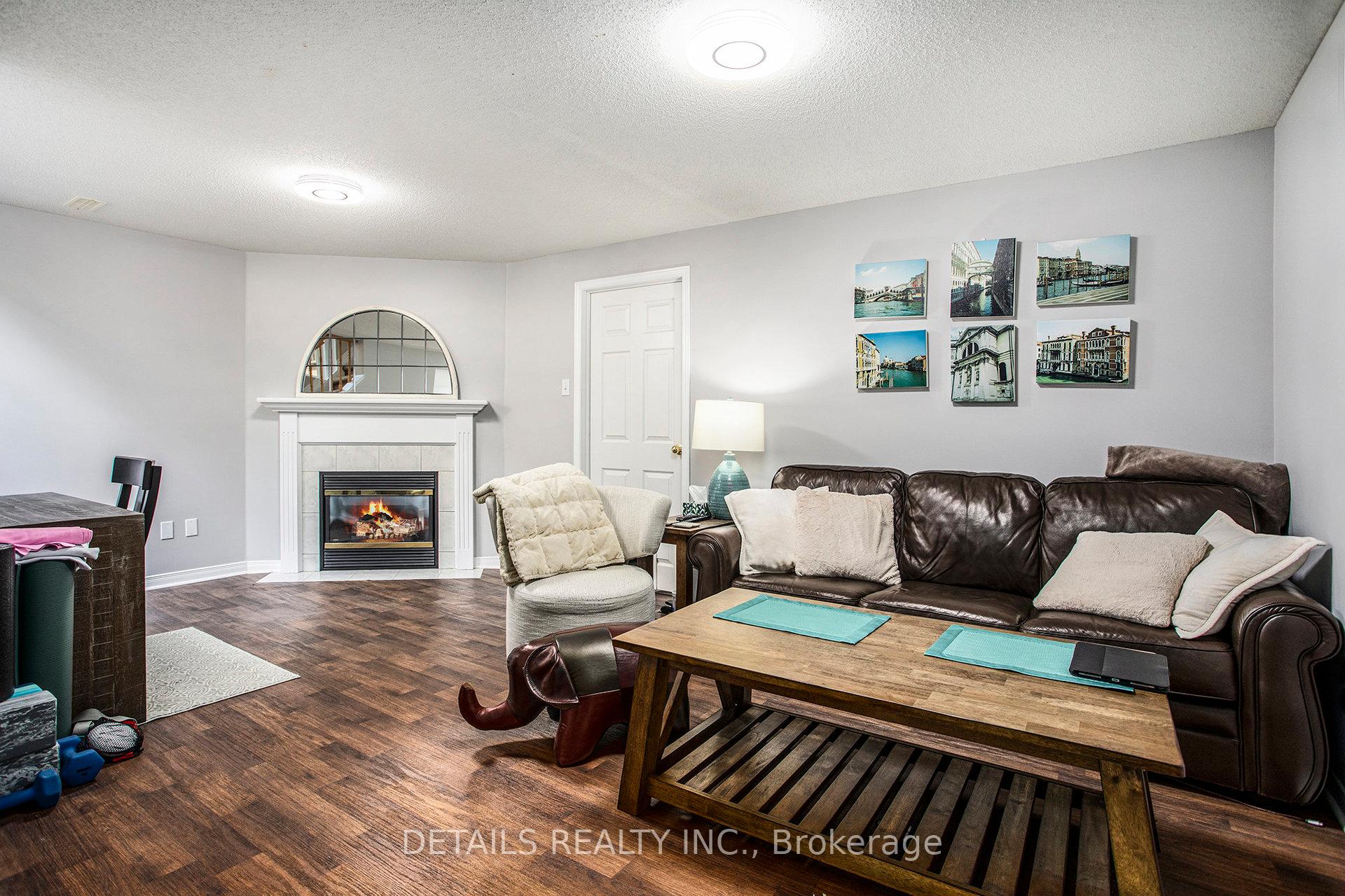 Photo 27 of 141 Duntroon Circle, Ottawa, Hunt Club Park/Greenboro — HOMEH