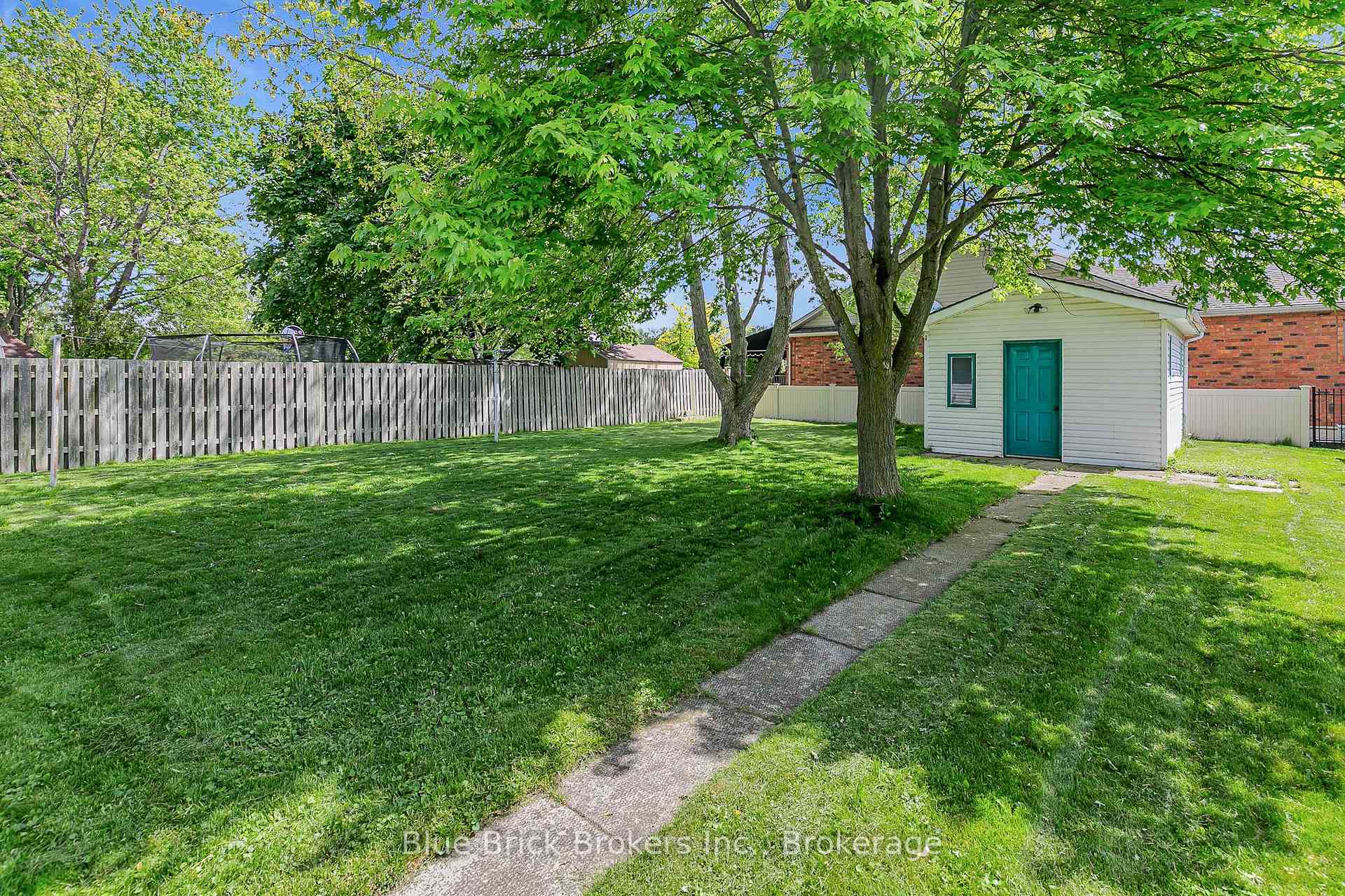 Photo 22 of 514 Desjardins Street, Lakeshore — HOMEH