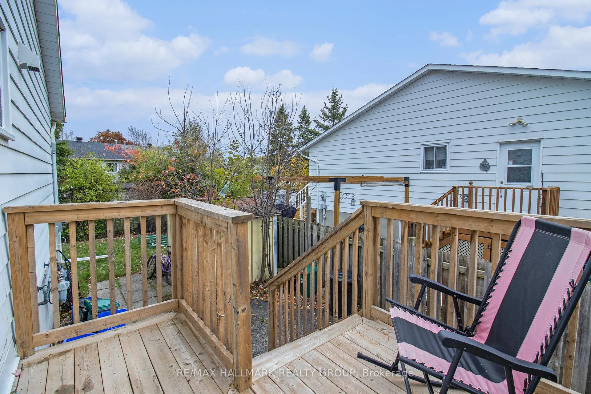 Photo 27 of 242 Castlefrank Road, Ottawa, Kanata - Glencairn/Hazeldean — HOMEH