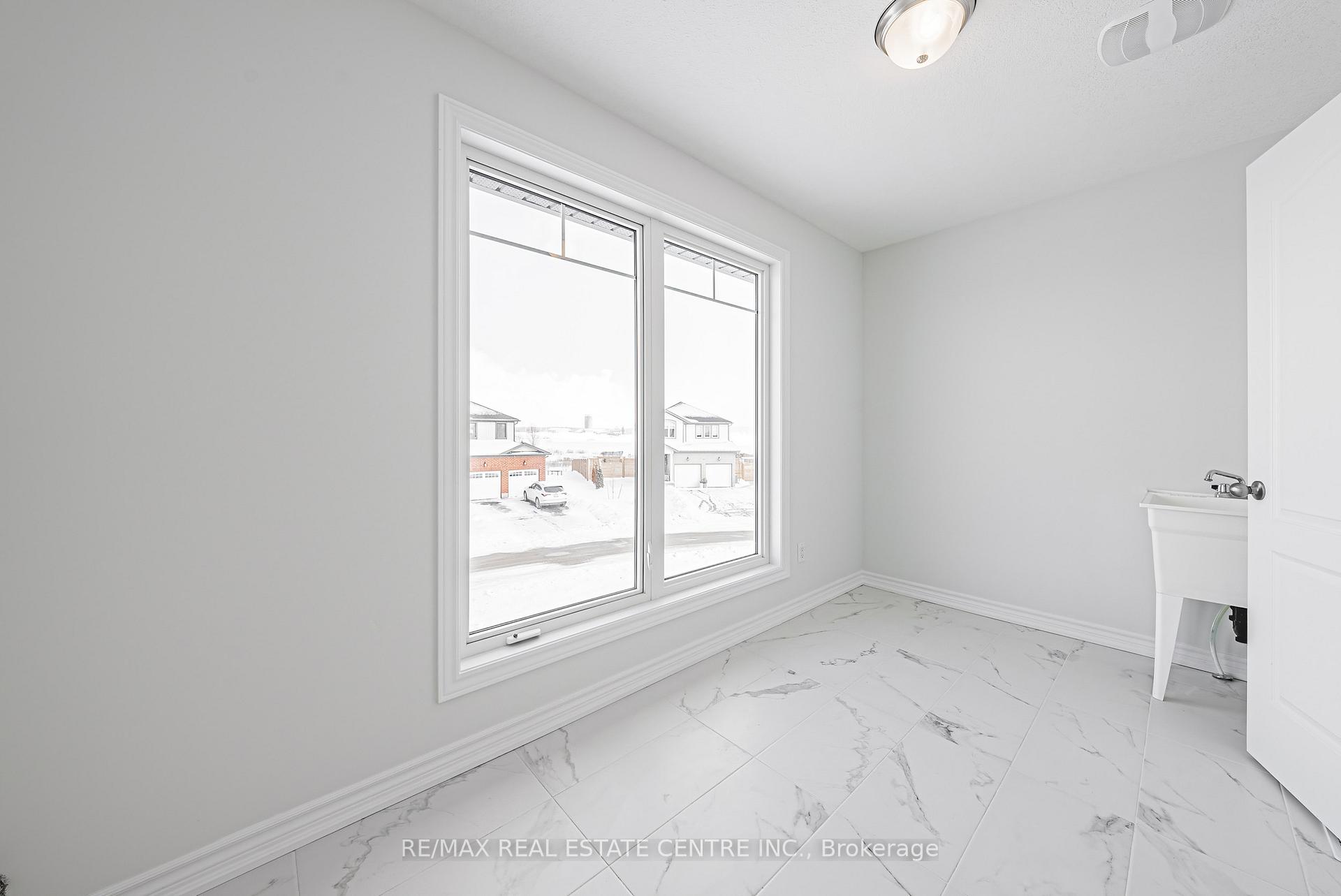 Photo 32 of 91 Maple Street, Mapleton, Rural Mapleton — HOMEH