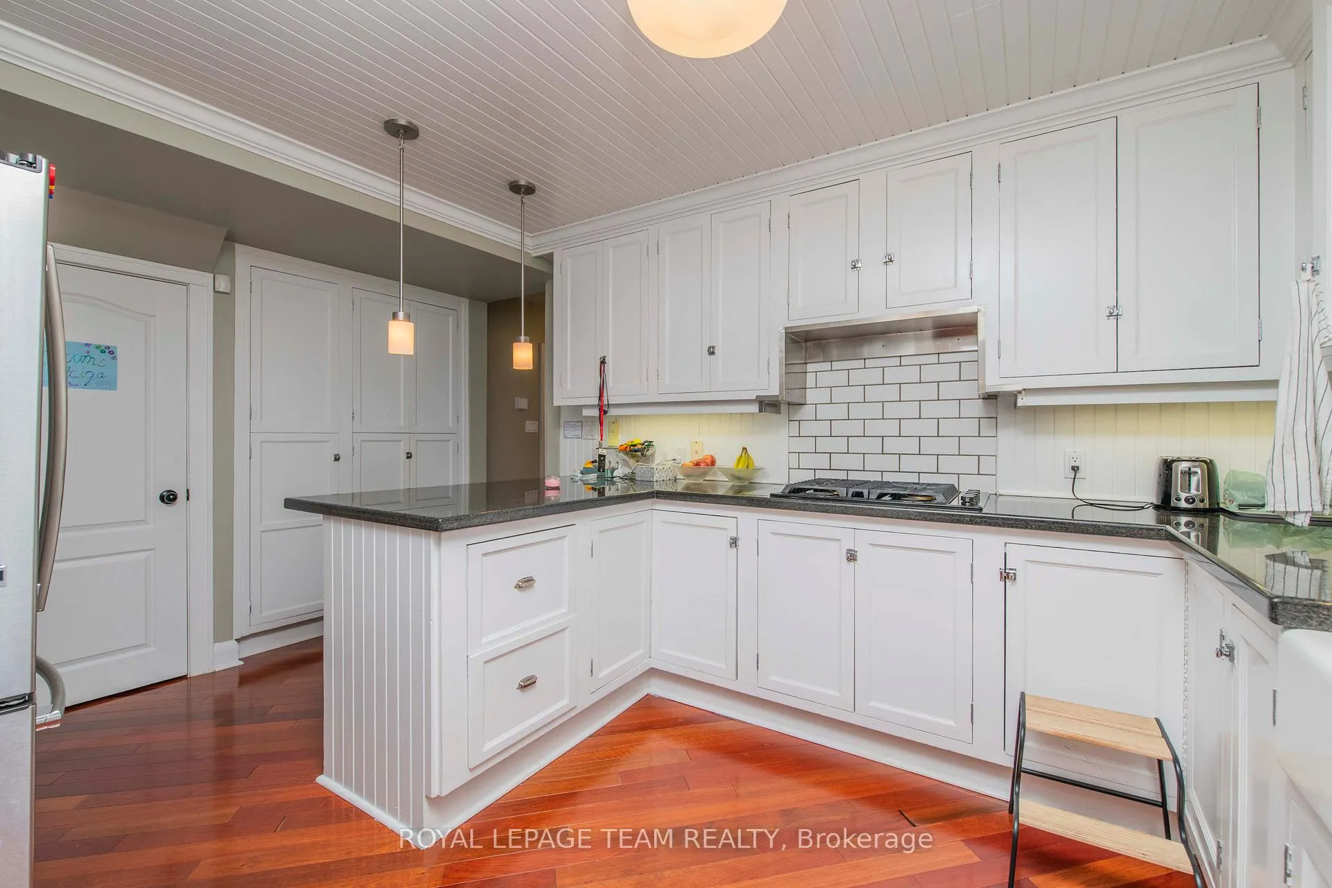 Photo 20 of 60 Goulburn Avenue, Ottawa, Sandy Hill — HOMEH