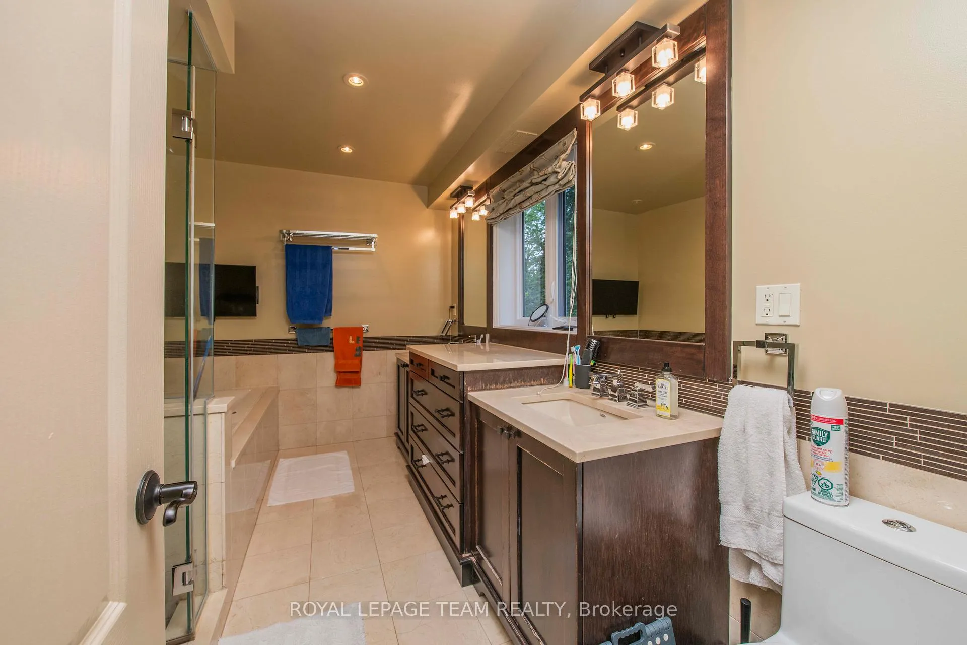 Photo 29 of 60 Goulburn Avenue, Ottawa, Sandy Hill — HOMEH