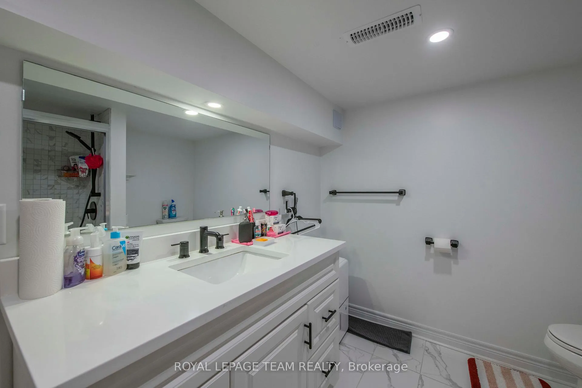 Photo 40 of 60 Goulburn Avenue, Ottawa, Sandy Hill — HOMEH