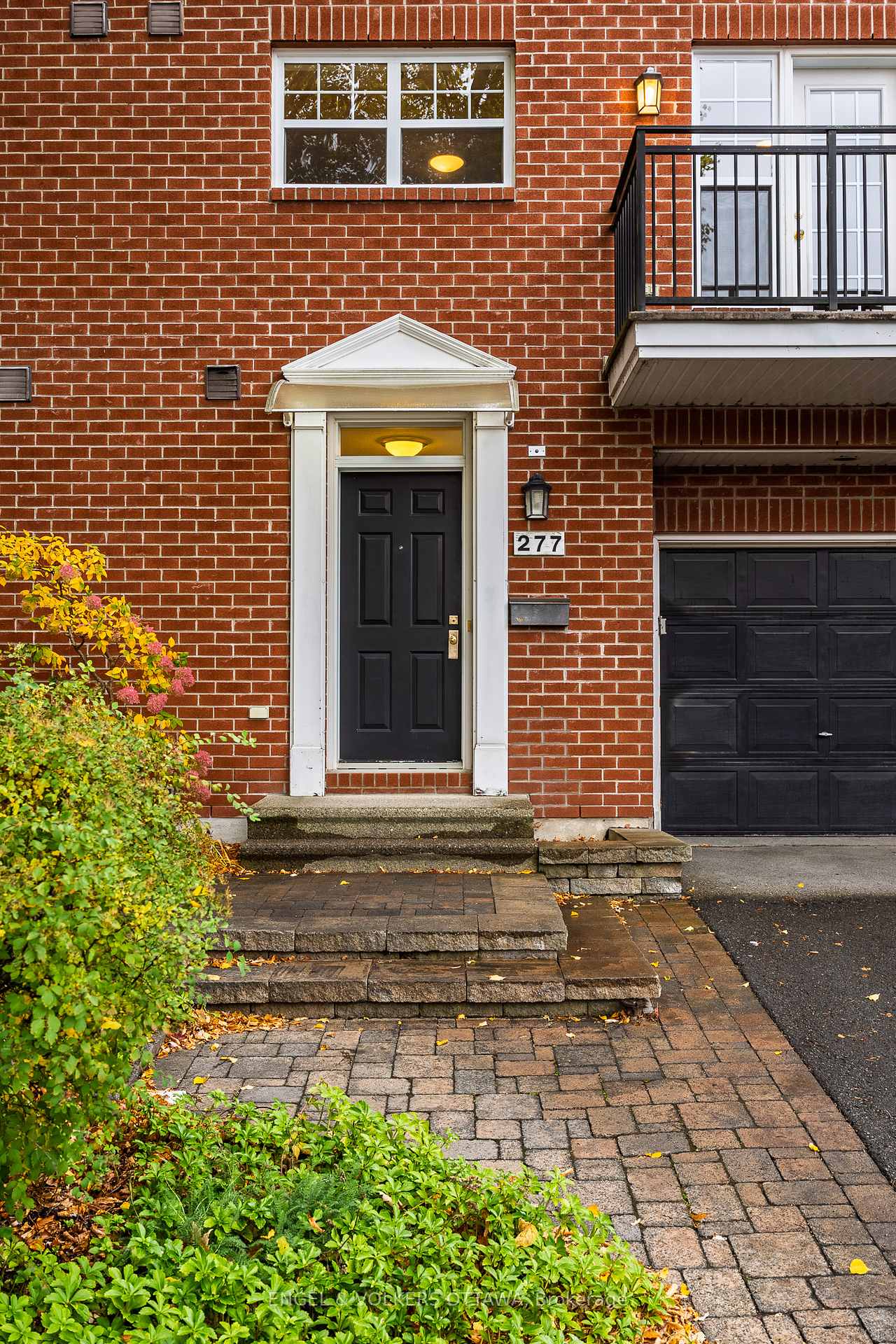 Photo 25 of 277 Mart Circle, Ottawa, Manor Park — HOMEH