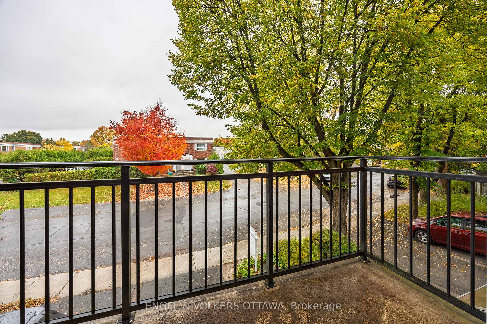 Photo 26 of 277 Mart Circle, Ottawa, Manor Park — HOMEH