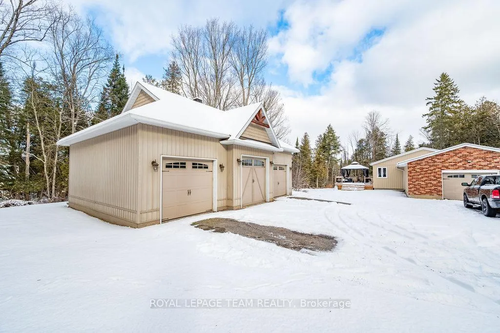 Photo 3 of 74 Castleford Road, Horton, Horton Twp — HOMEH