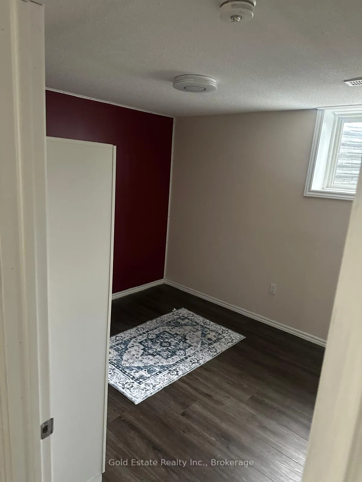Photo 9 of 207 Otterbein Road, Kitchener — HOMEH