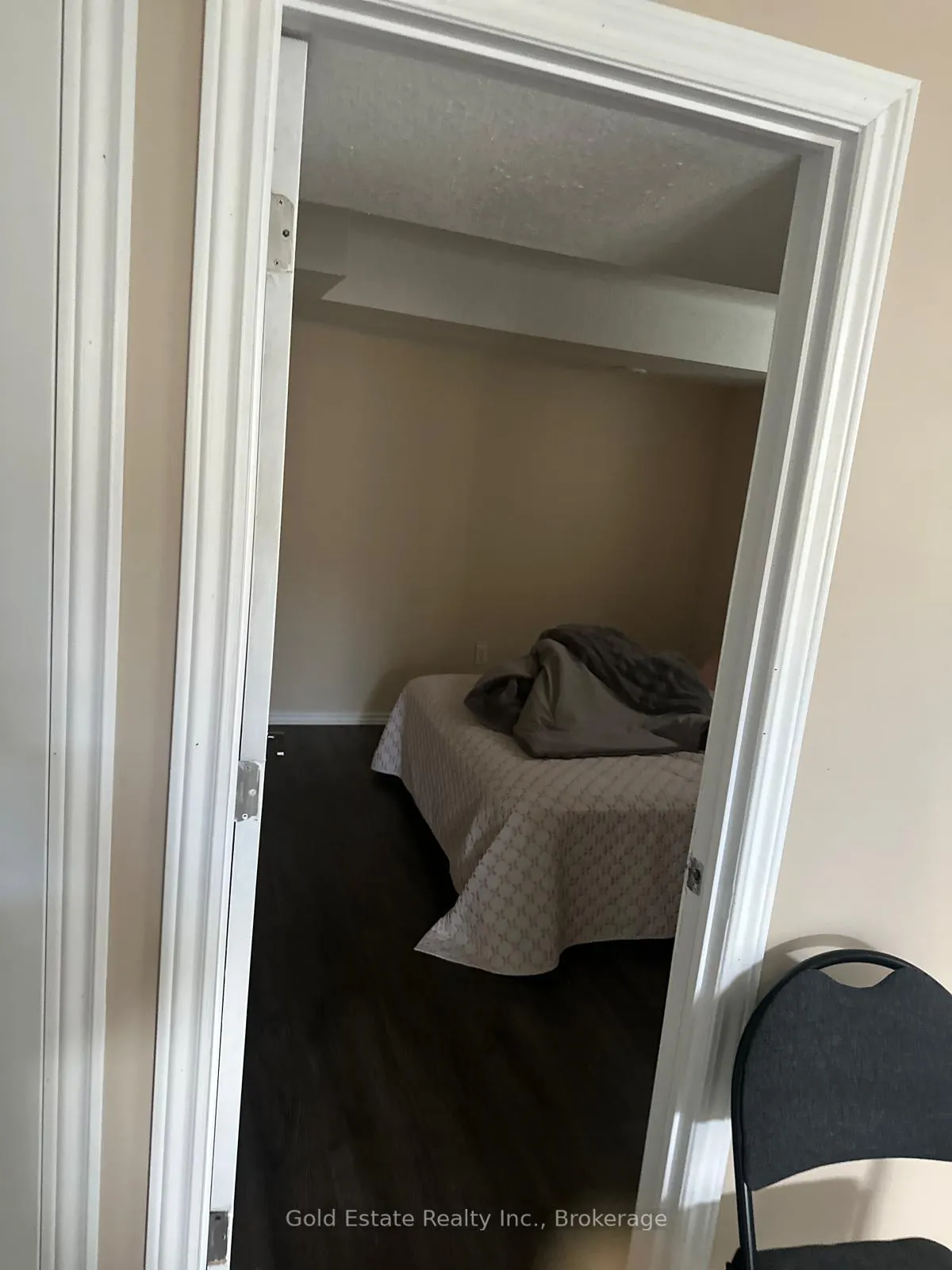 Photo 10 of 207 Otterbein Road, Kitchener — HOMEH