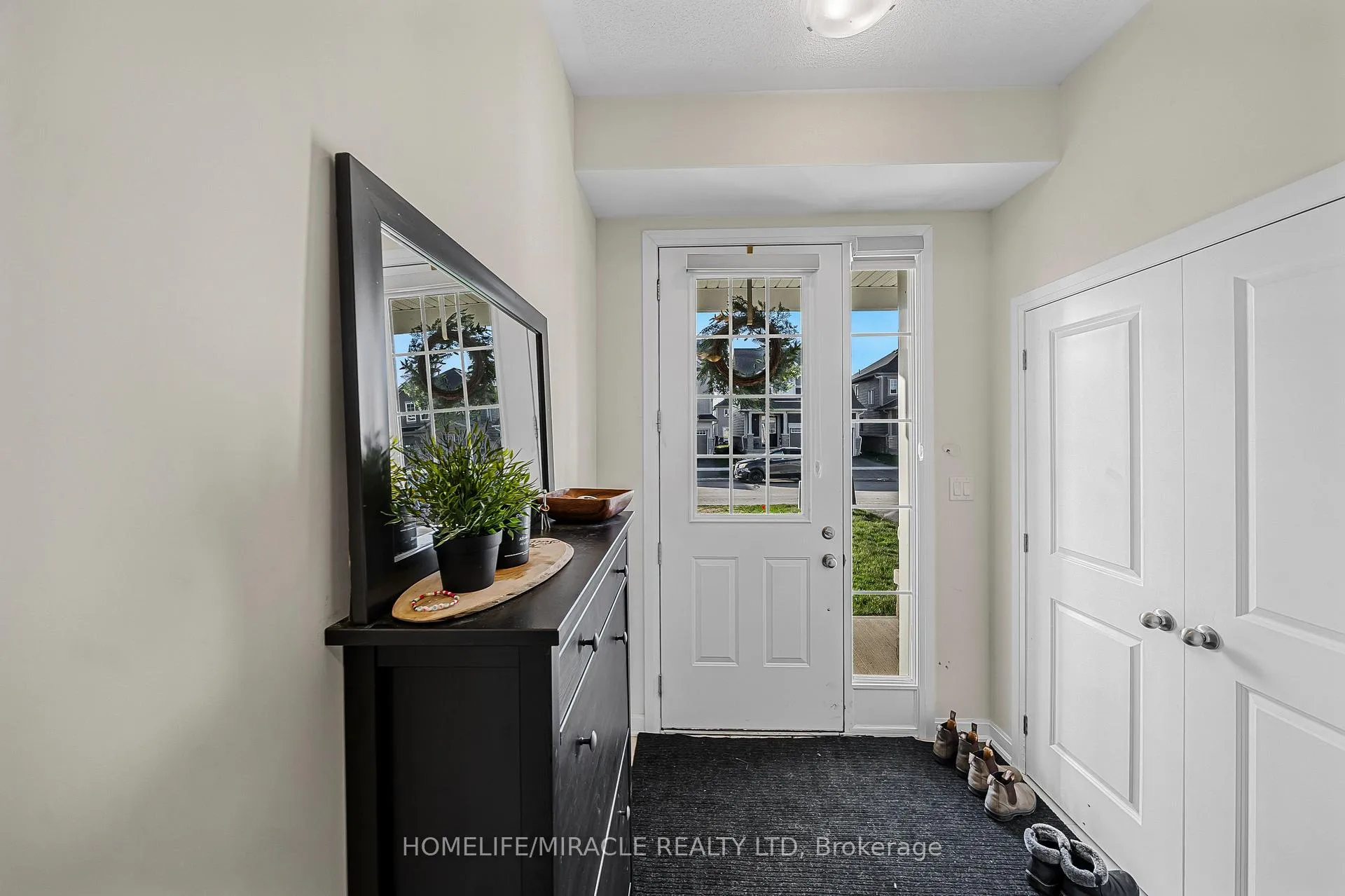 Photo 7 of 76 Oakmont Drive, Loyalist, Bath — HOMEH