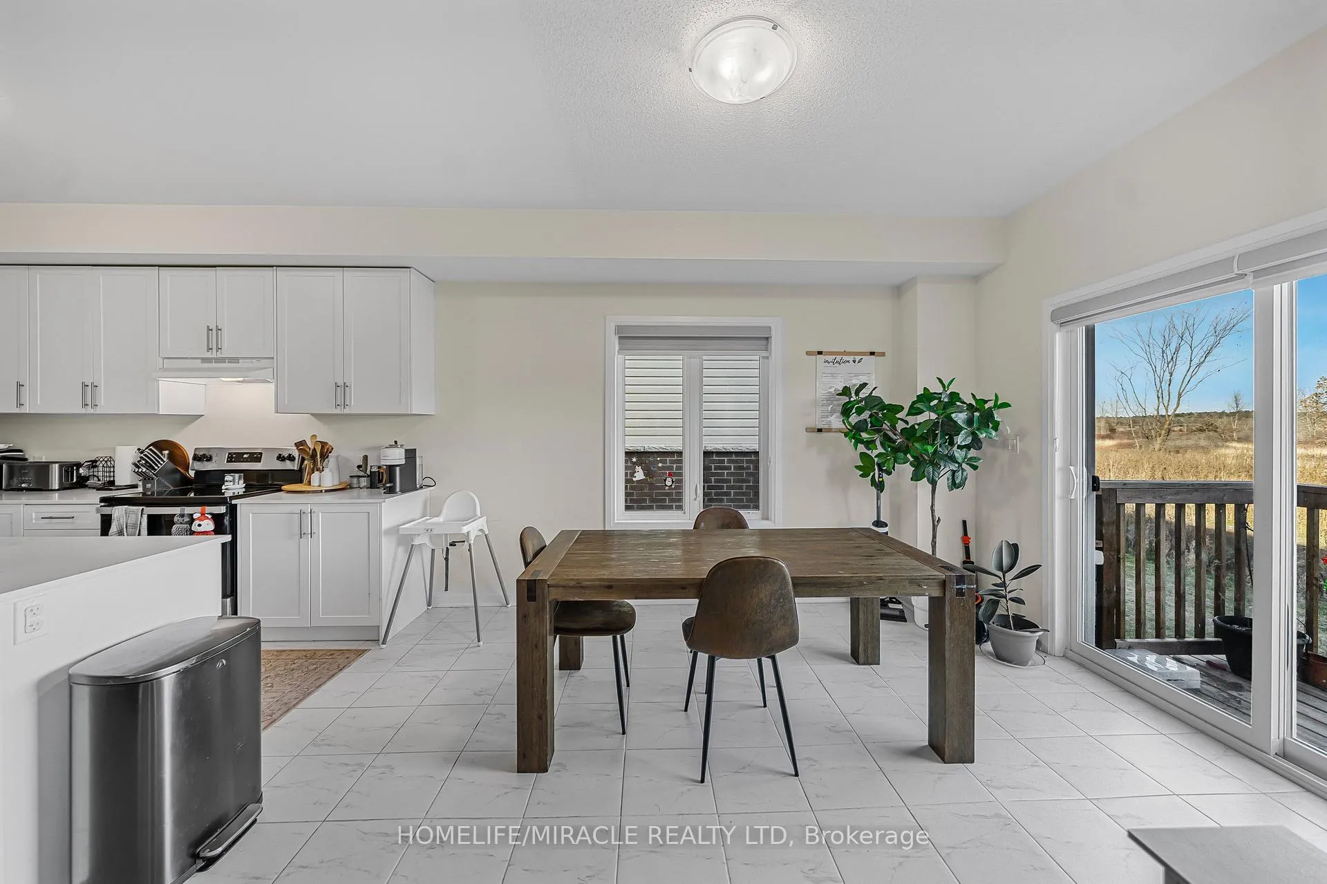 Photo 16 of 76 Oakmont Drive, Loyalist, Bath — HOMEH