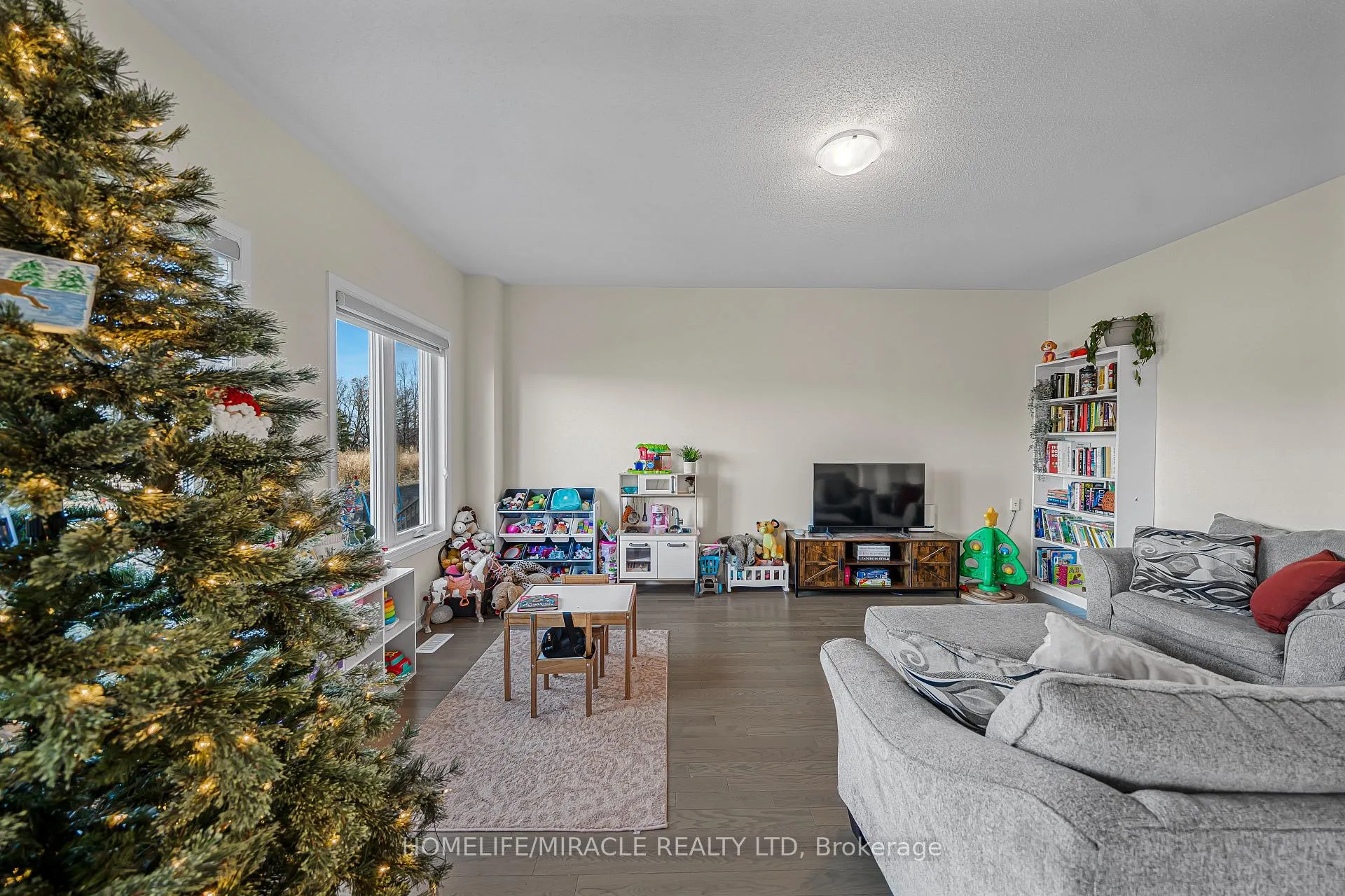Photo 18 of 76 Oakmont Drive, Loyalist, Bath — HOMEH