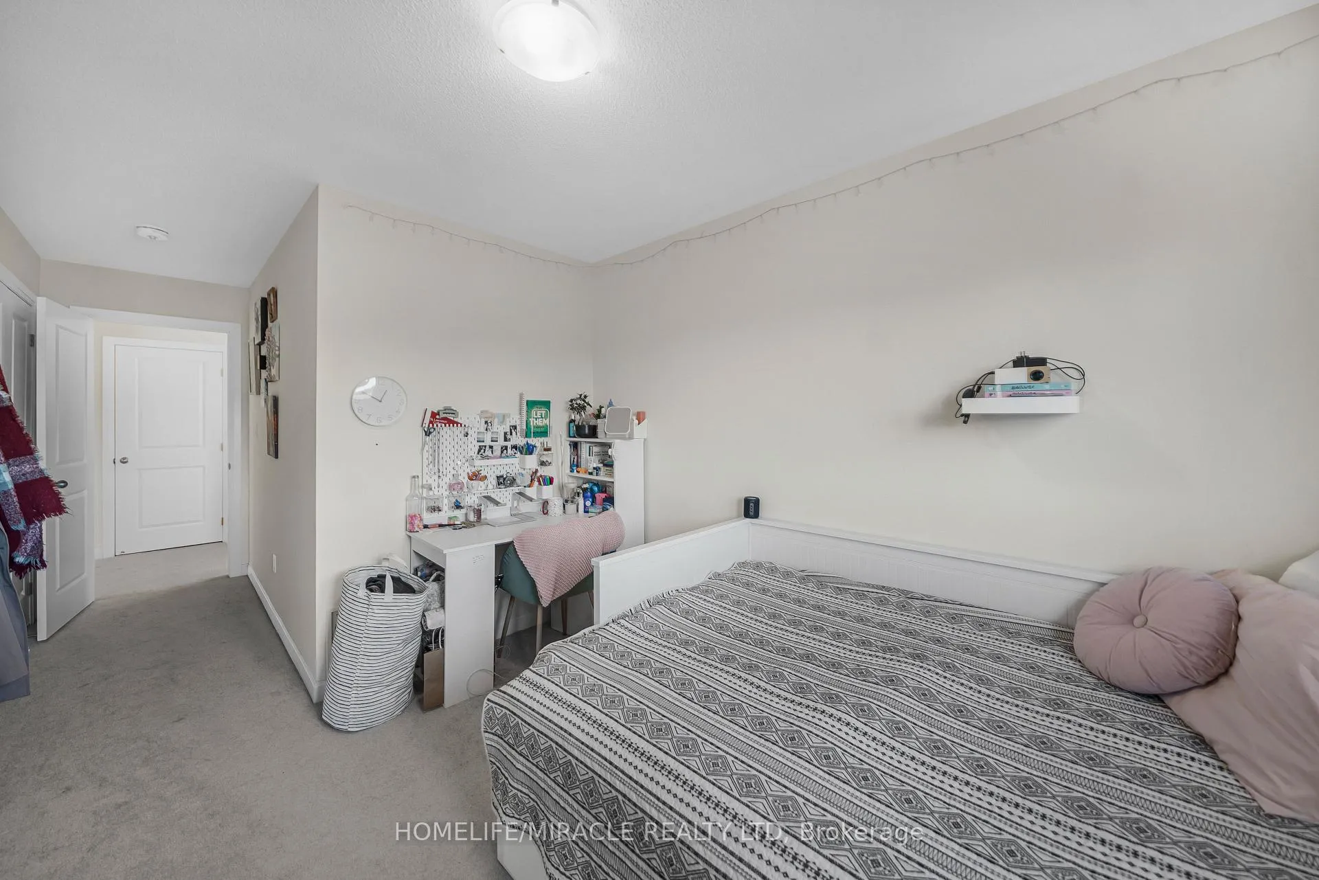 Photo 25 of 76 Oakmont Drive, Loyalist, Bath — HOMEH