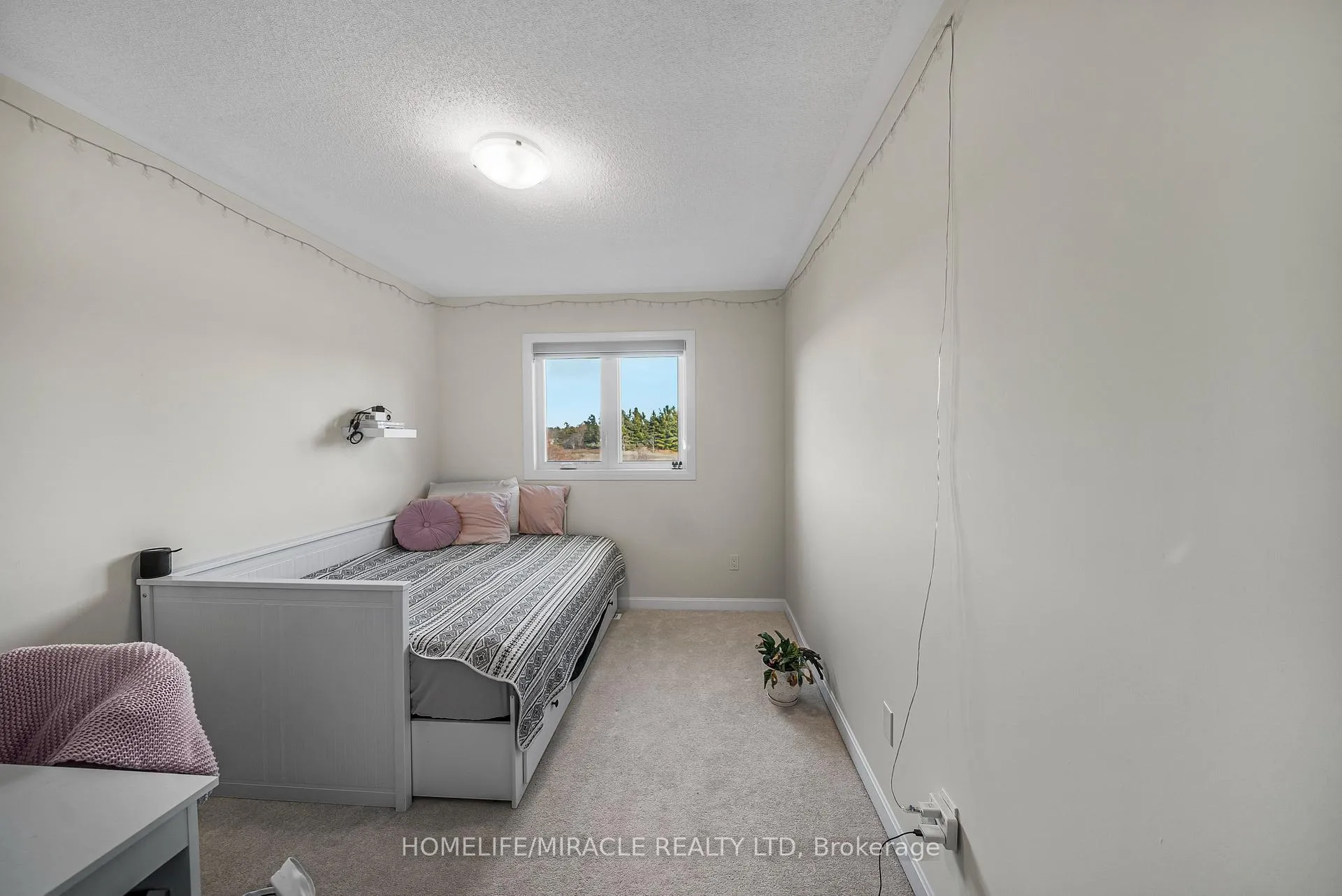 Photo 27 of 76 Oakmont Drive, Loyalist, Bath — HOMEH