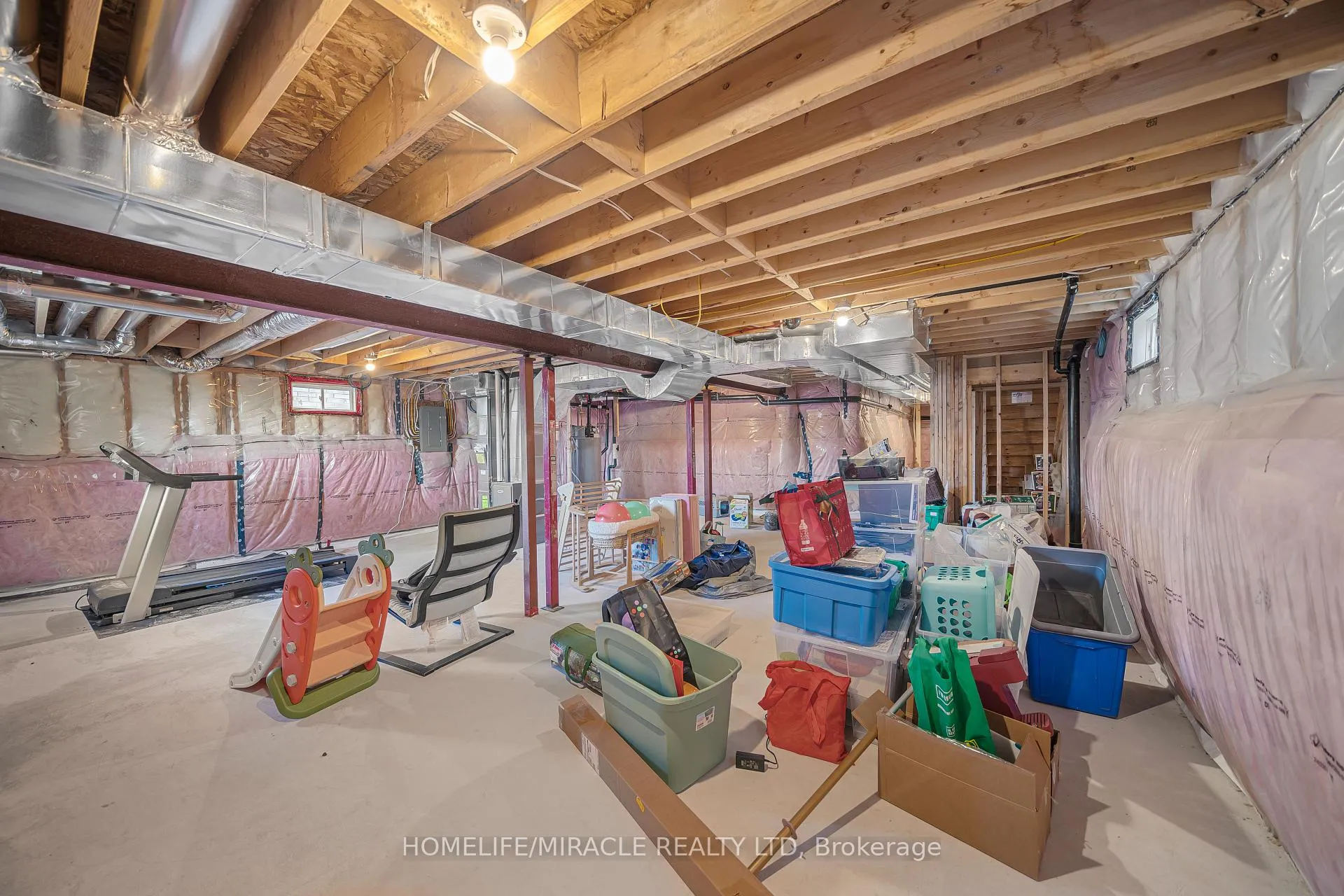 Photo 41 of 76 Oakmont Drive, Loyalist, Bath — HOMEH