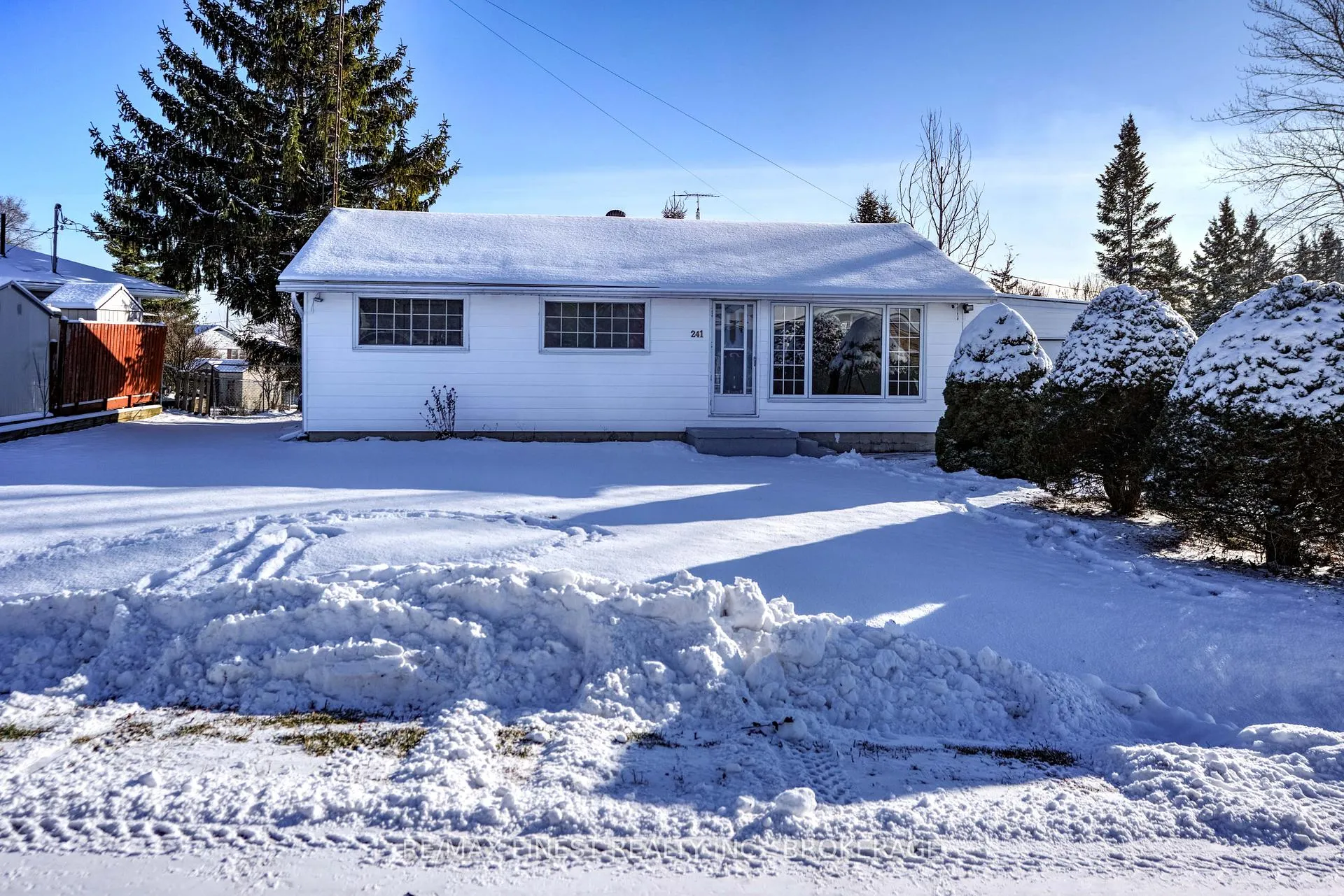 Photo 1 of 241 Lakeview Road, Loyalist, Bath — HOMEH